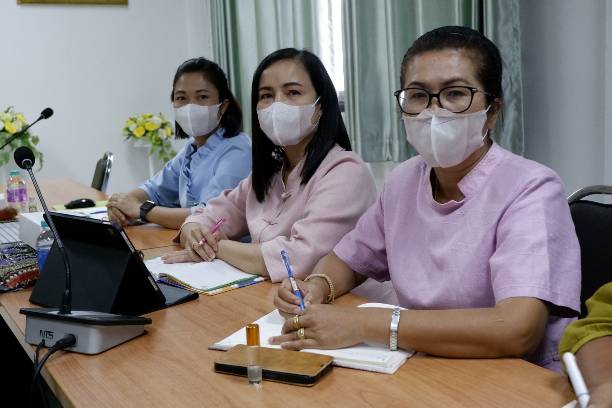 พช.ขอนแก่น นำทัพขับเคลื่อนงานพัฒนาชุมชน ไตรมาสที่ 3 – 4/2567 ถ่ายทอดตัวชี้วัดค่าเป้าหมายและการประเมินผลการปฏิบัติราชการ และการดำเนินงานตามภารกิจสำคัญ