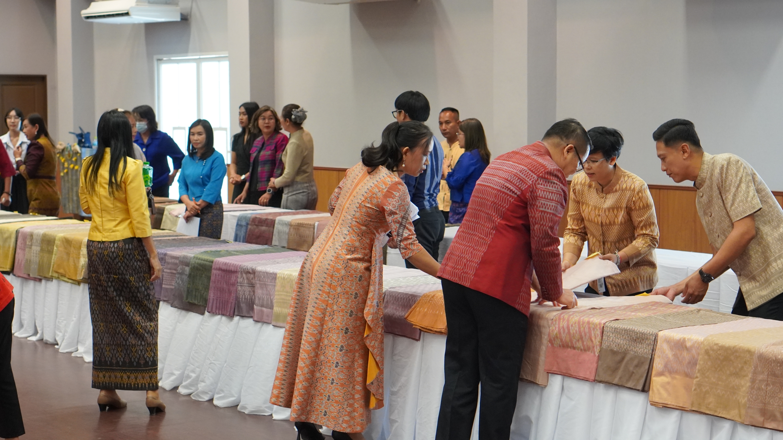 จังหวัดขอนแก่น : ประกวดสุดยอดผ้าประจำจังหวัด ประจำปี 2567