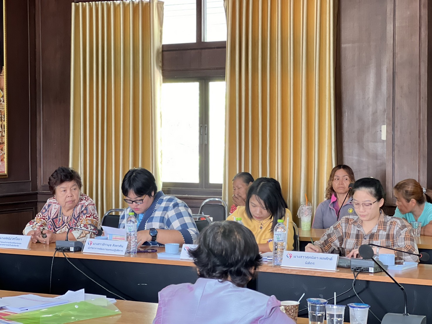พช.ขอนแก่น : ลงพื้นที่ติดตามและสนับสนุนการดำเนินงาน การบริหารจัดการหนี้ค้างชำระกองทุนพัฒนาบทบาทสตรี