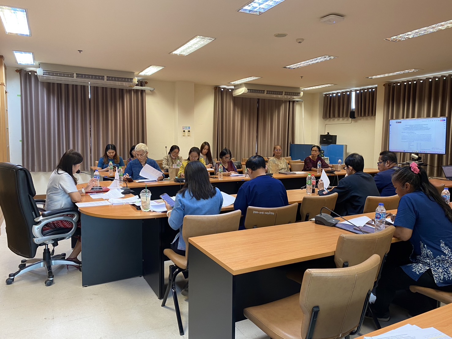 พช.ขอนแก่น : ประชุมคณะกรรมการเครือข่ายกลุ่มอาชีพฯ (OTOP) จังหวัดขอนแก่น