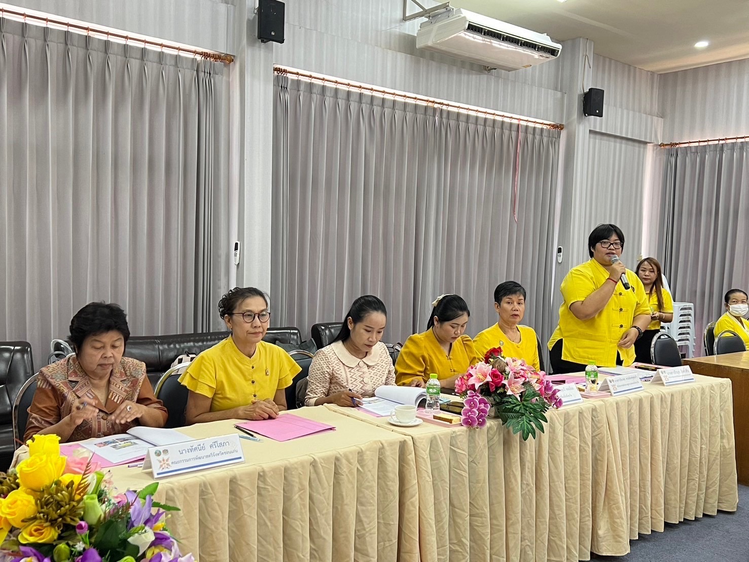 พช.ขอนแก่น : ลงพื้นที่คัดเลือกคนกองทุนพัฒนาบทบาทสตรีดีเด่นระดับจังหวัด ตามโครงการเชิดชูเกียรติคนกองทุนพัฒนาบทบาทสตรี ประจำปี 2567