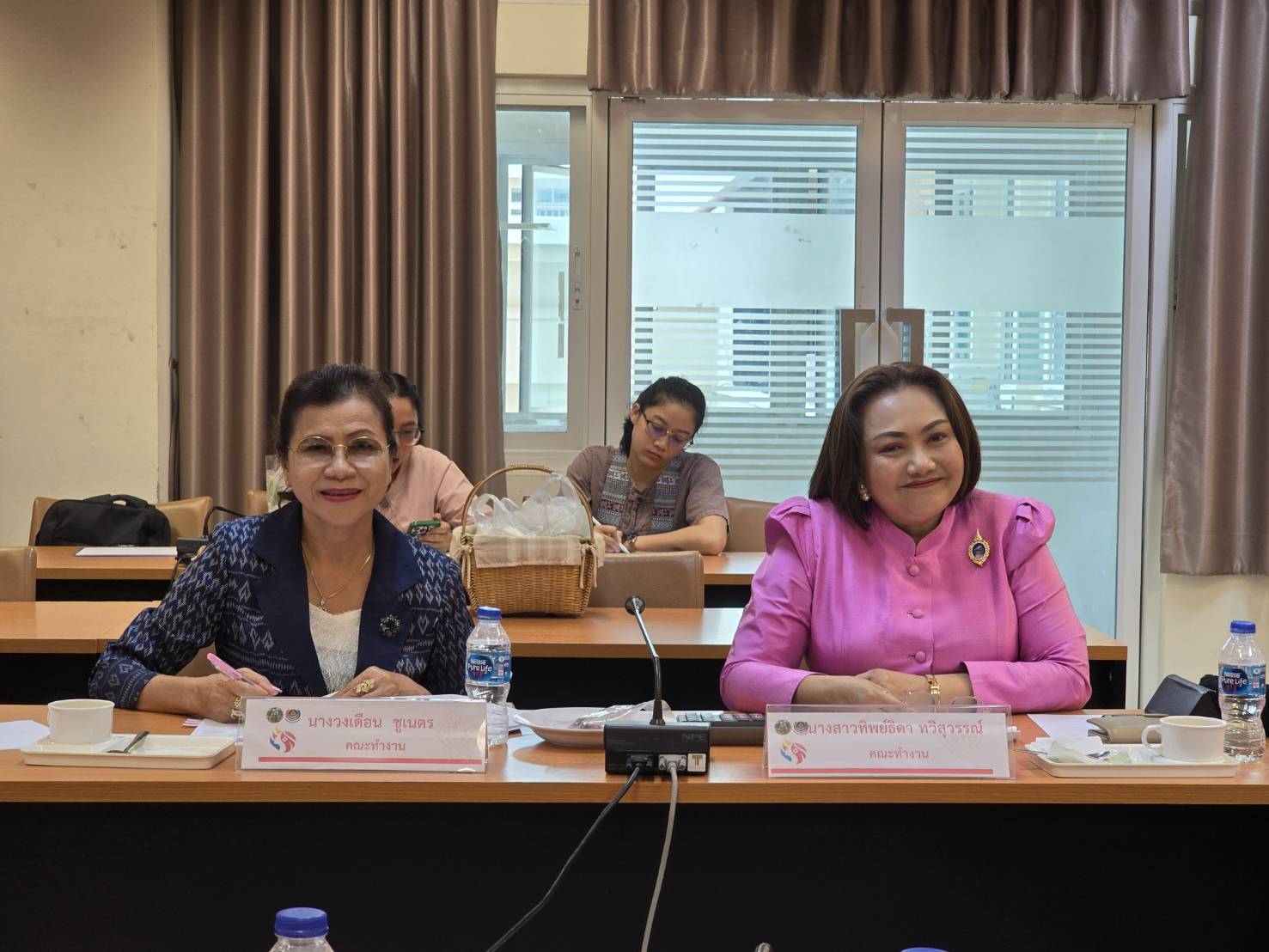 พช.ขอนแก่น : ประชุมคณะทำงานขับเคลื่อนกองทุนพัฒนาบทบาทสตรีจังหวัดขอนแก่น ครั้งที่ 6/2567
