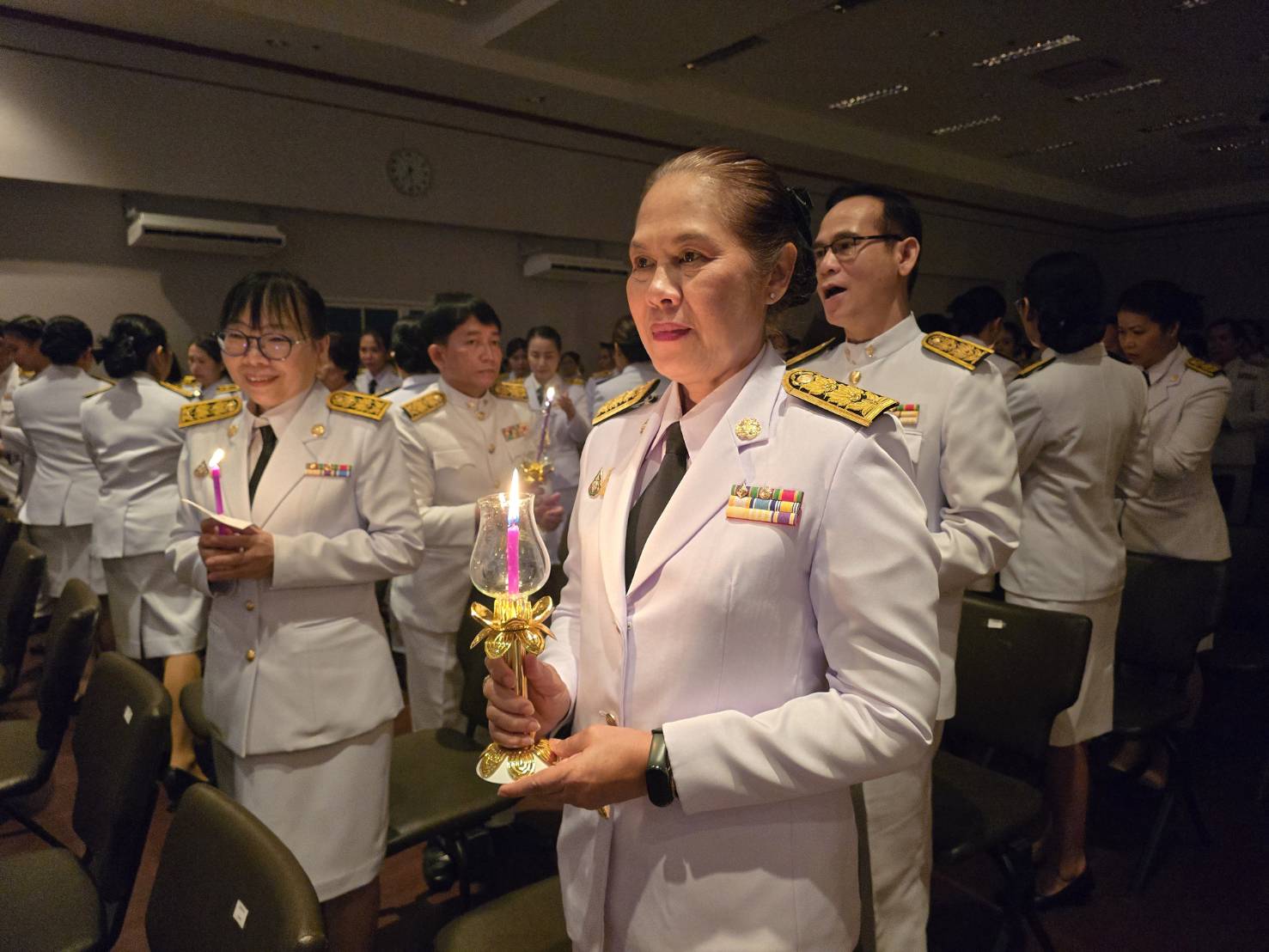 จังหวัดขอนแก่น : จัดพิธีถวายเครื่องราชสักการะและวางพานพุ่ม ถวายพระพรชัยมงคล เนื่องในวันเฉลิมพระชนมพรรษา สมเด็จพระนางเจ้าฯ พระบรมราชินี