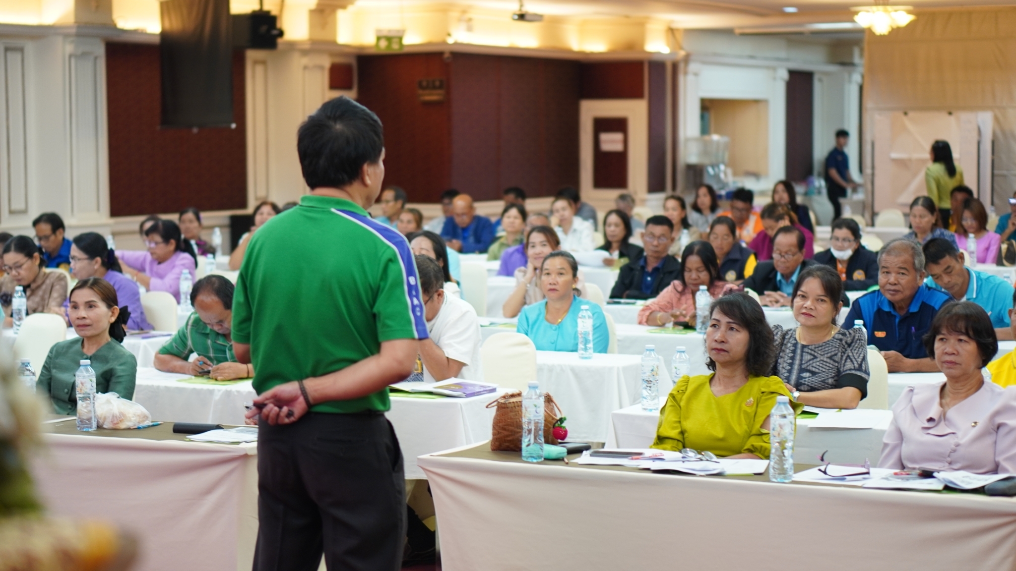 พช.ขอนแก่น :จัดกิจกรรมโครงการประชุมเชิงปฏิบัติการผู้ขับเคลื่อนการบริหารจัดการหนี้ โดยศูนย์จัดการกองทุนชุมชน ระดับจังหวัด (วันที่1)