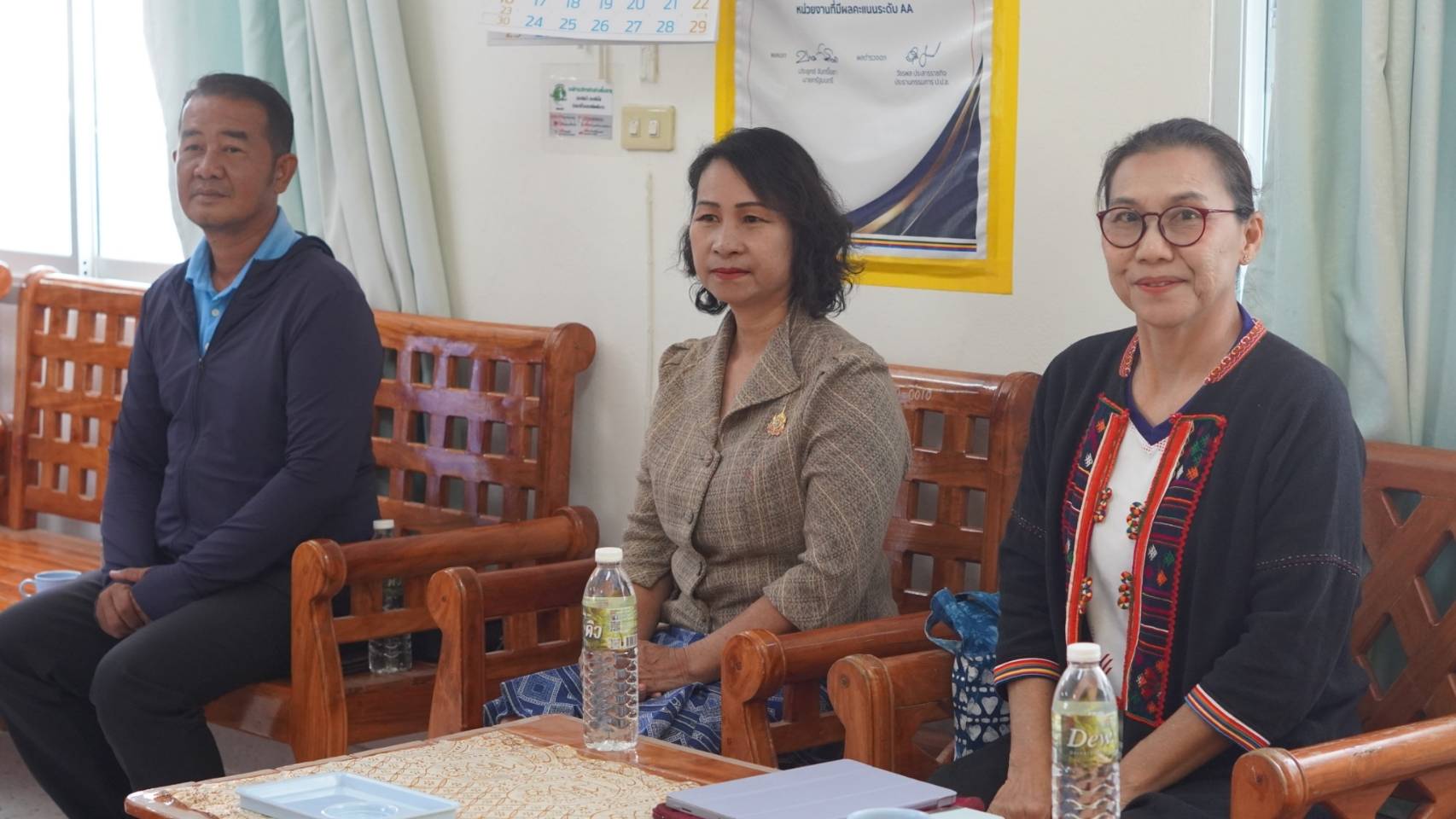 พช.ขอนแก่น : กรมการพัฒนาชุมชน ลงพื้นที่สนับสนุนการดำเนินงานโครงการการสนับสนุนการดำเนินงานสารสนเทศตำบลต้นแบบ เพื่อพัฒนาคุณภาพชีวิต ประจำปีงบประมาณ พ.ศ. 2567 ณ ตำบลโนนธาตุ อำเภอหนองสองห้อง จังหวัดขอนแก่น