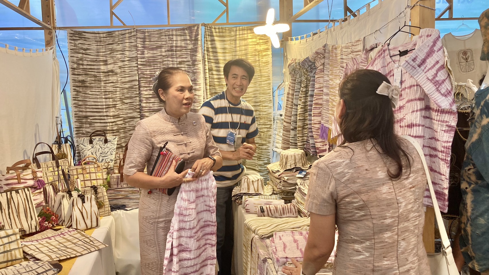 พช.ขอนแก่น : ร่วมกิจกรรมงานเทศกาลอีสานสร้างสรรค์ ประจำปี 2567 (Isan Creative Fastival 2024)
