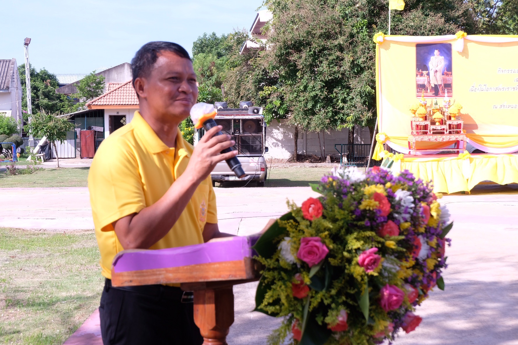 พช.ขอนแก่น : ร่วมกิจกรรมอนุรักษ์ดินและน้ำด้วยหญ้าแฝก และปล่อยพันธุ์ปลา เฉลิมพระเกียรติฯ