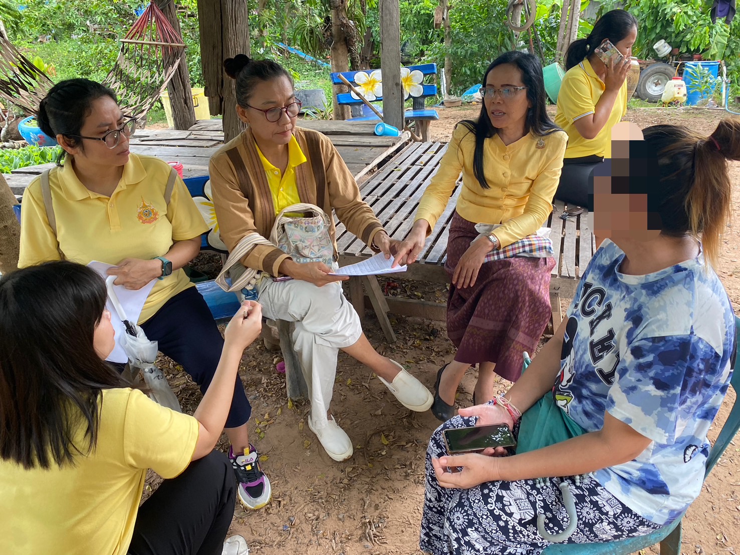 พช.ขอนแก่น : ลงพื้นที่ติดตามและสนับสนุนการดำเนินงาน การบริหารจัดการหนี้ค้างชำระกองทุนพัฒนาบทบาทสตรี