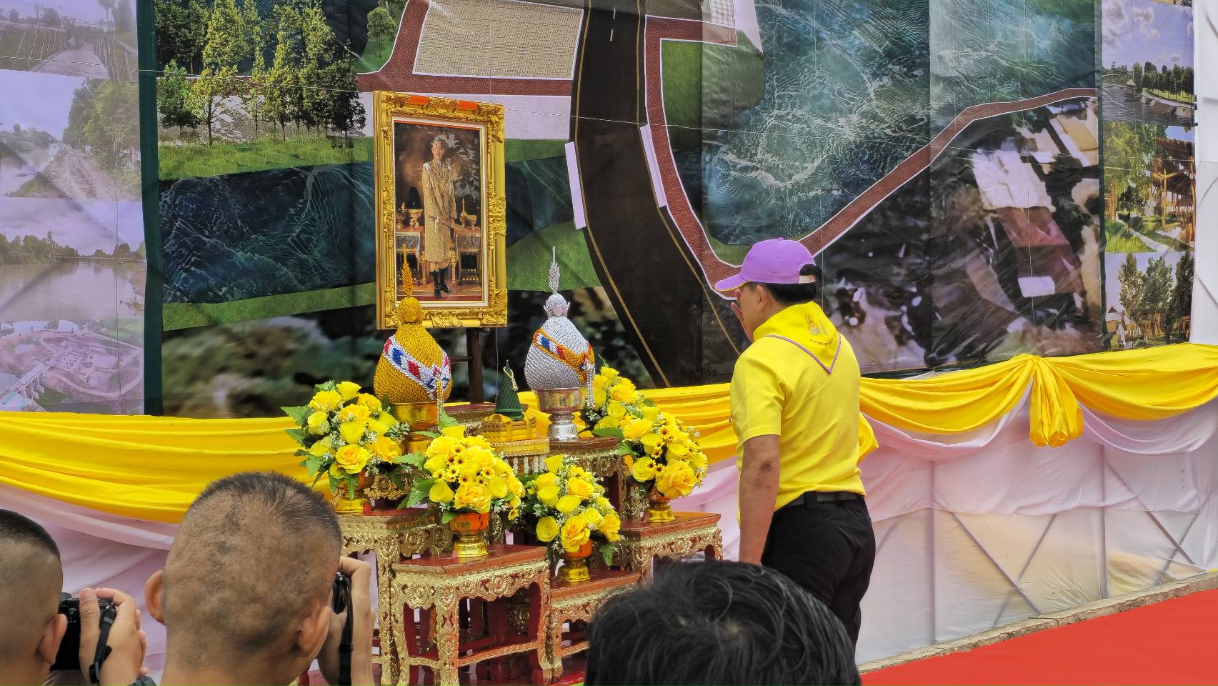 จังหวัดขอนแก่น : จัดกิจกรรมเฉลิมพระเกียรติพระบาทสมเด็จพระเจ้าอยู่หัว เนื่องในโอกาสพระราชพิธีมหามงคลเฉลิมพระชนมพรรษา 6 รอบ 28 กรกฎาคม 2567 โครงการ 10 คลองสวย น้ำใส คนไทยมีสุข