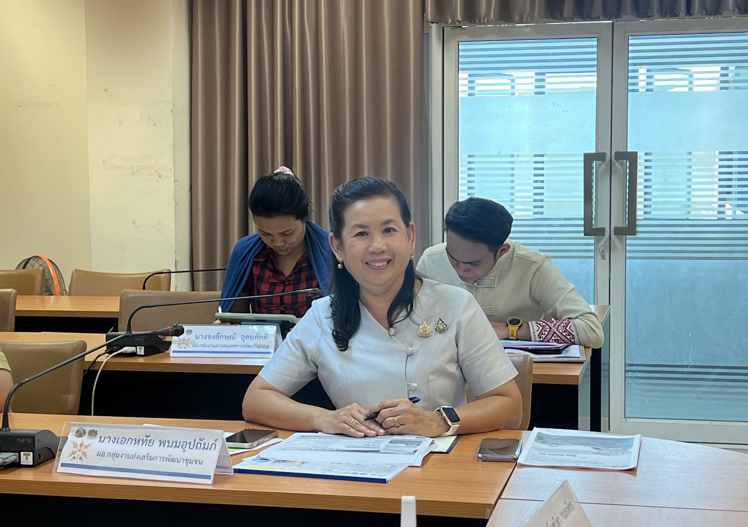 พช.ขอนแก่น : ร่วมประชุมซักซ้อมการขับเคลื่อนงานพัฒนาชุมชนตามข้อสั่งการอธิบดีกรมการพัฒนาชุมชน ผ่านระบบ Zoom Cloud Meeting เขตตรวจราชการที่ 12 กลุ่มจังหวัดภาคตะวันออกเฉียงเหนือตอนกลาง (กาฬสินธุ์ ขอนแก่น มหาสารคาม ร้อยเอ็ด)