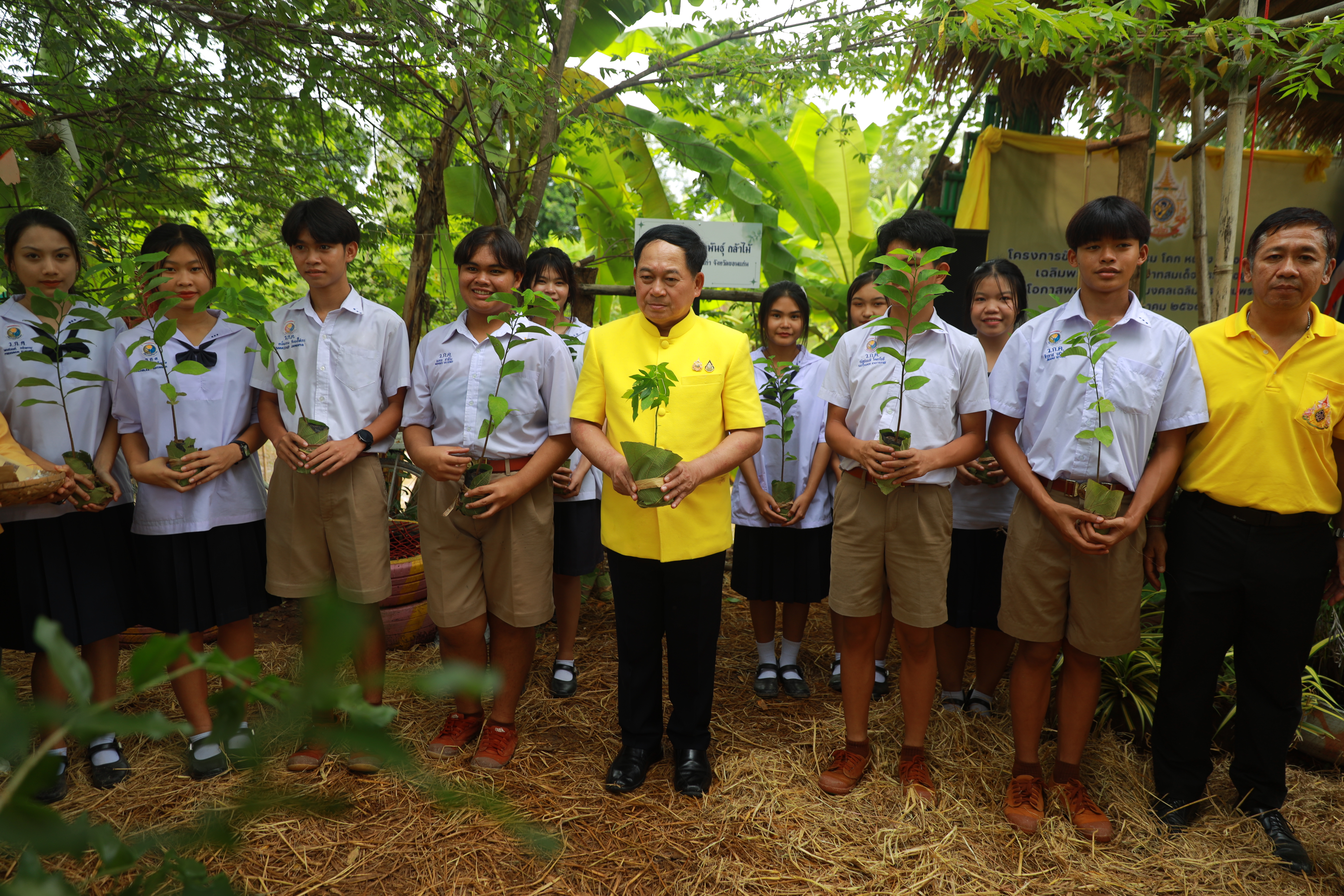 พช.ขอนแก่น : ขับเคลื่อนโครงการ โคก หนอง นา อารยเกษตร เฉลิมพระเกียรติพระบาทสมเด็จพระเจ้าอยู่หัว เนื่องในโอกาสพระราชพิธีมหามงคลเฉลิมพระชนมพรรษา 6 รอบ 28 กรกฎาคม 2567