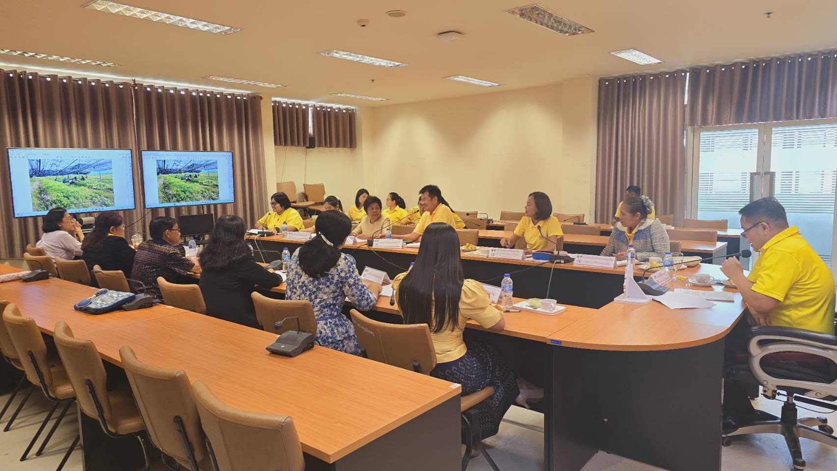 จังหวัดขอนแก่น : ประชุมคณะอนุกรรมการบริหารกองทุนพัฒนาบทบาทสตรีจังหวัด (อกส.จ.) จังหวัดขอนแก่น ครั้งที่ 7/2567
