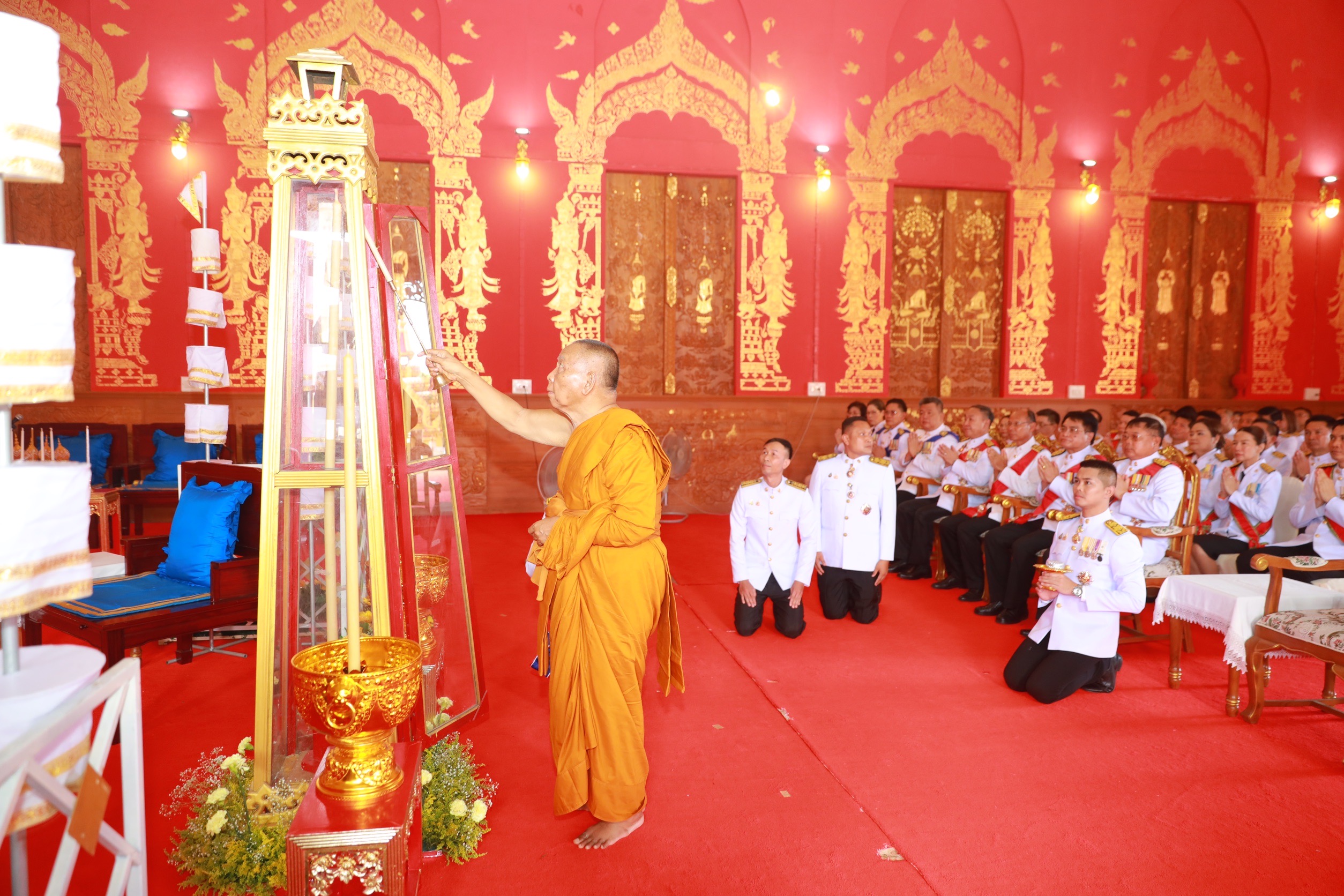 จังหวัดขอนแก่น : ประกอบพิธีเสกน้ำพระพุทธมนต์ศักดิ์สิทธิ์ เนื่องในโอกาสพระราชพิธีมหามงคลเฉลิมพระชนมพรรษา 6 รอบ 28 กรกฎาคม 2567 ณ อุโบสถ วัดธาตุพระอารามหลวง อำเภอเมืองขอนแก่น