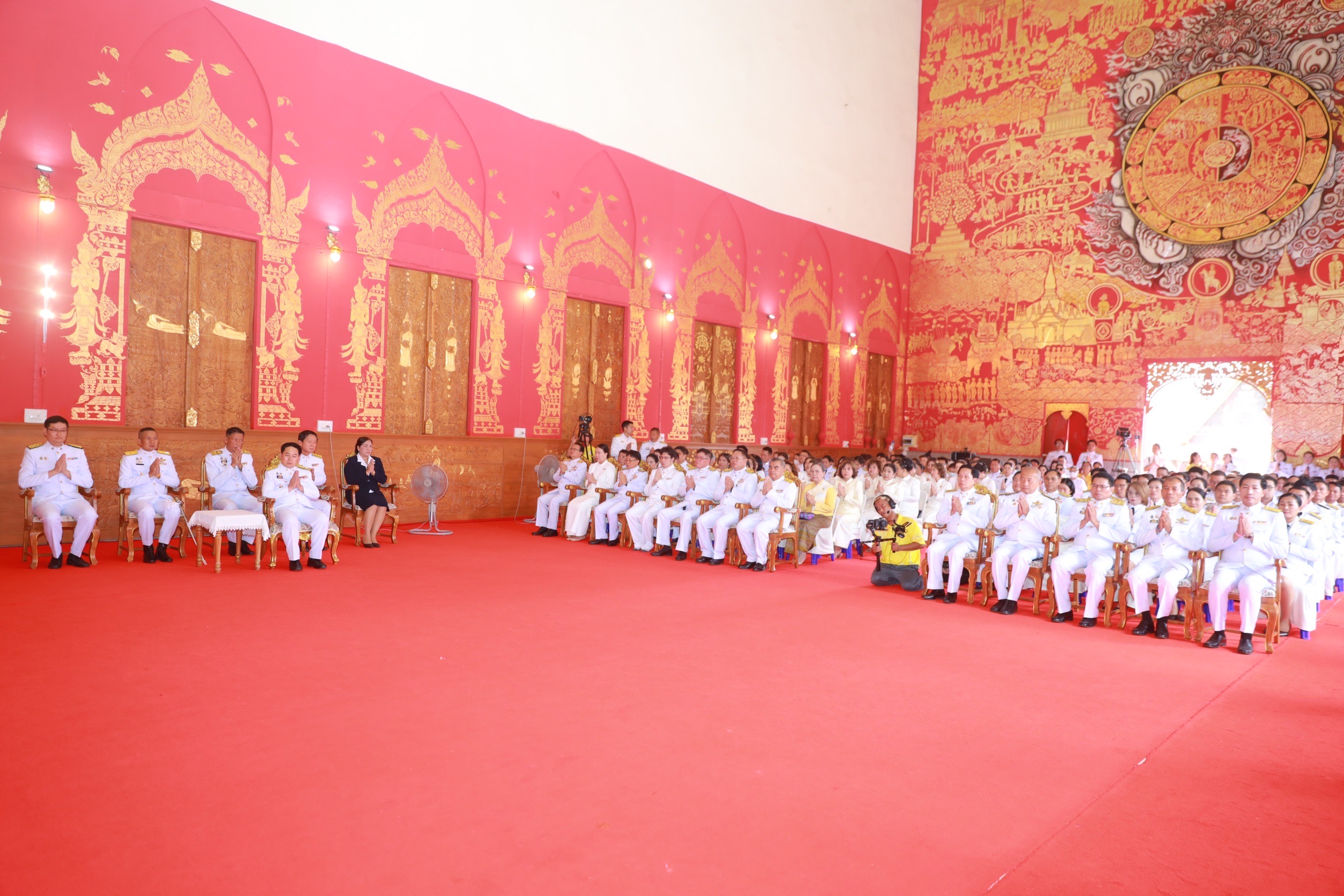 จังหวัดขอนแก่น : จัดพิธีถวายเทียนพรรษาพระราชทาน และผ้าอาบน้ำฝนพระราชทาน ประจำปี 2567