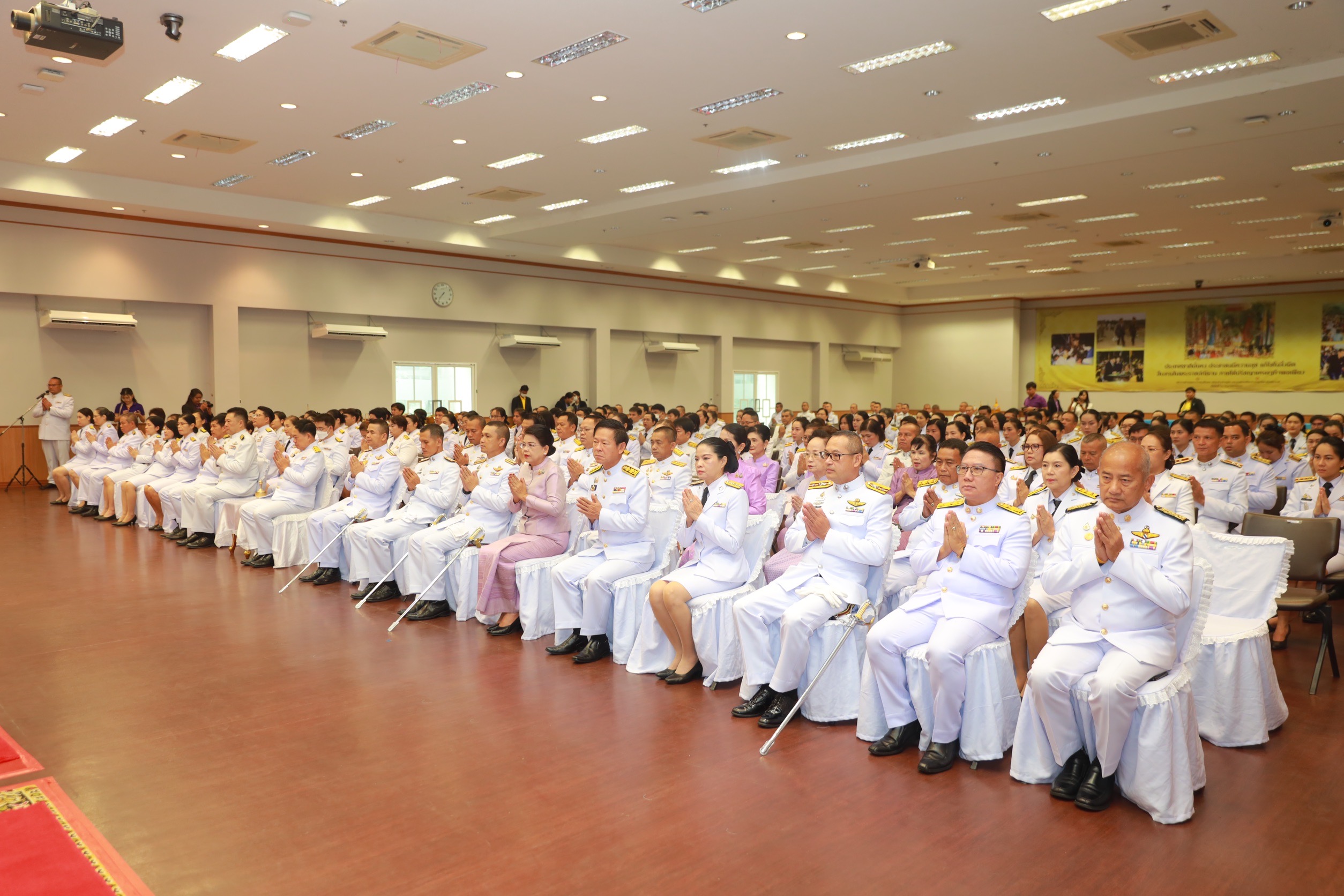 จังหวัดขอนแก่น : จัดพิธีเจริญพระพุทธมนต์ถวายพระพรชัยมงคล และทำบุญตักบาตรถวายพระกุศล เนื่องในโอกาสวันคล้ายวันประสูติ พระเจ้าวรวงศ์เธอ พระองค์เจ้าโสมสวลี กรมหมี่นสุทธนารีนาถ 13 กรกฎาคม 2567