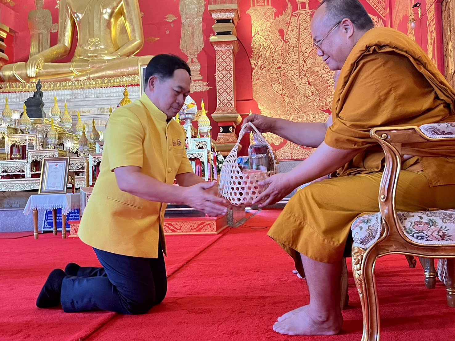 พช. ขอนแก่น ร่วมงานสัปดาห์ส่งเสริมการเผยแพร่พระพุทธศาสนา เนื่องในเทศกาลวันสำคัญทางพระพุทธศาสนา วันอาสาฬหบูชา และวันเข้าพรรษา จังหวัดขอนแก่น ประจำปีงบประมาณ 2567