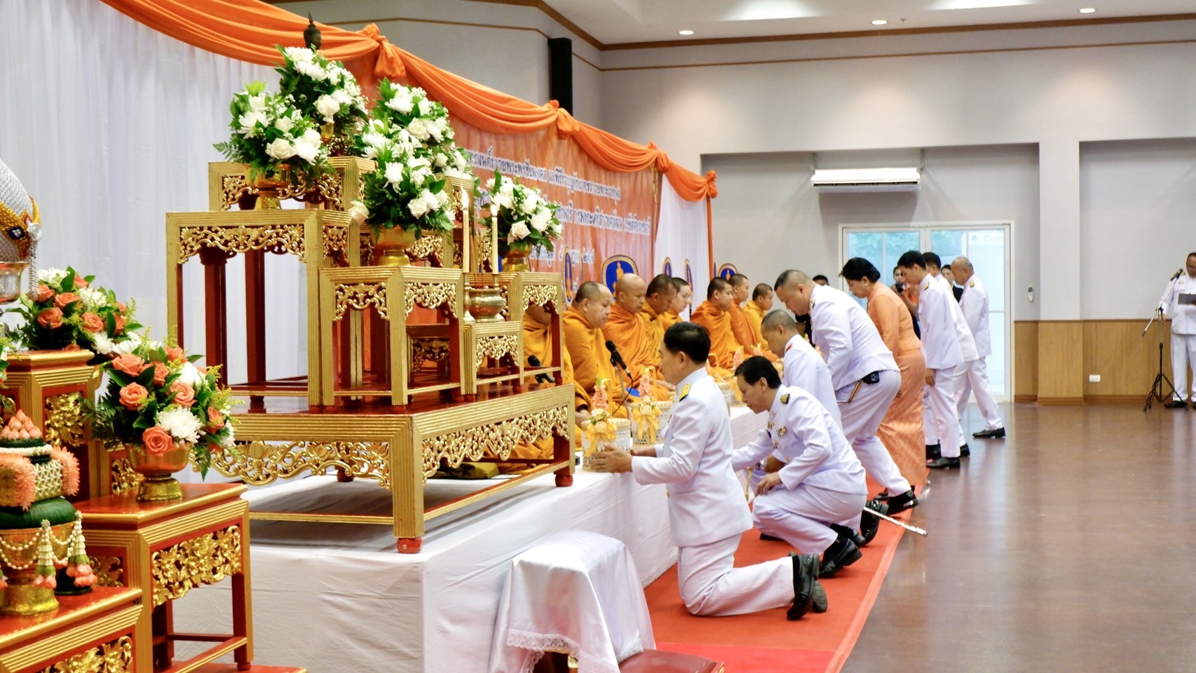 จังหวัดขอนแก่น : จัดพิธีเจริญพระพุทธมนต์ถวายพระพรชัยมงคล และทำบุญตักบาตรถวายพระกุศล เนื่องในโอกาสวันคล้ายวันประสูติ สมเด็จพระเจ้าน้องนางเธอเจ้าฟ้าจุฬาภรณวลัยลักษณ์อัครราชกุมารี กรมพระศรีสวางควัฒนวรขัตติยราชนารี 4 กรกฎาคม 2567