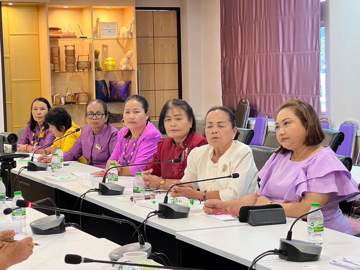 จังหวัดขอนแก่น : ร่วมประชุมติดตามและประเมินผลการดำเนินงานทุนหมุนเวียนของกองทุนพัฒนาบทบาทสตรี ประจำปีงบประมาณ พ.ศ. 2567