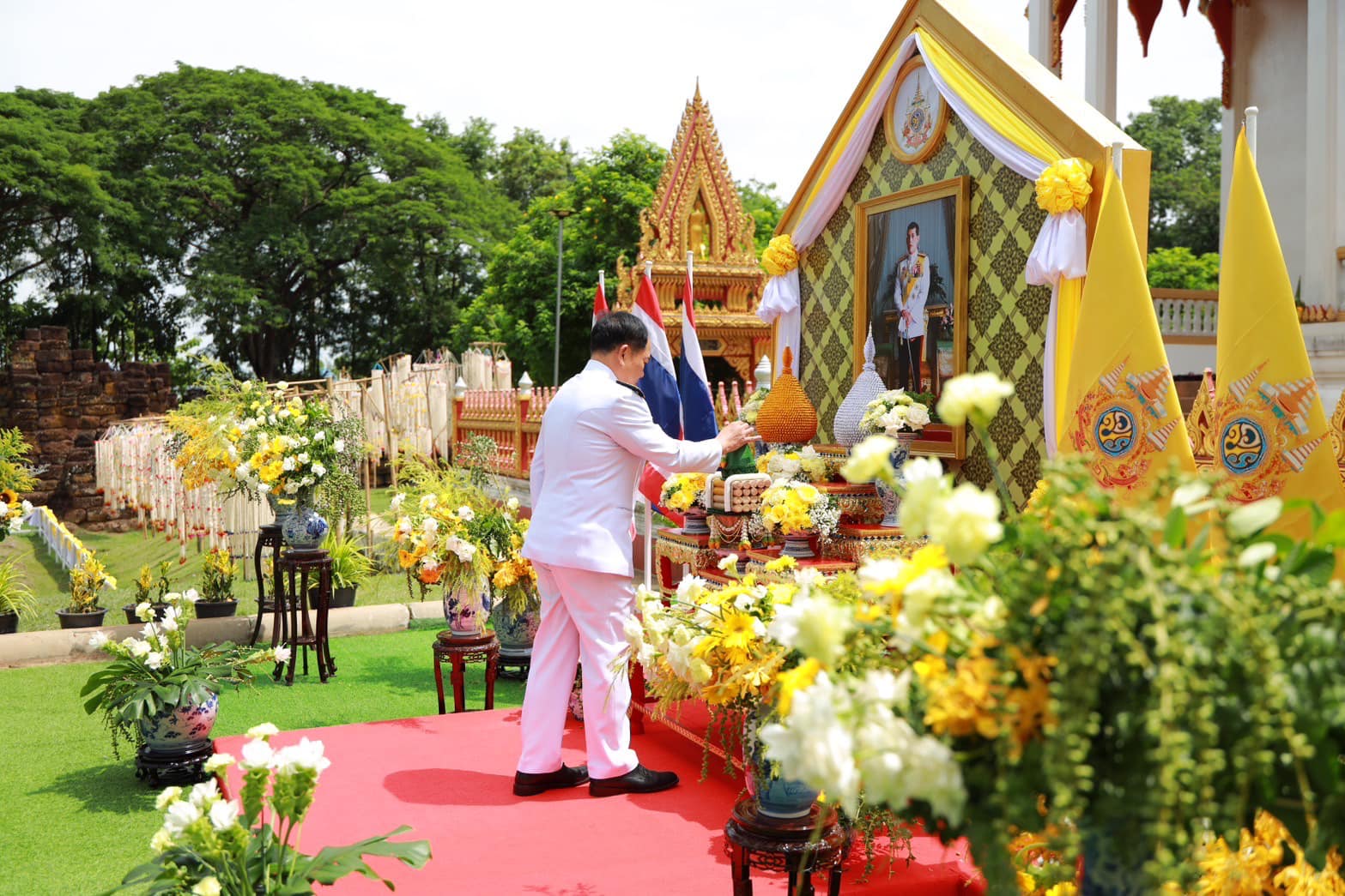 จังหวัดขอนแก่น : จัดพิธีพลีกรรมตักน้ำจากแหล่งน้ำศักดิ์สิทธิ์ เพื่อใช้ในพิธีเสกน้ำพระพุทธมนต์ศักดิ์สิทธิ์ เนื่องในโอกาสพระราชพิธีมหามงคลเฉลิมพระชนมพรรษา 6 รอบ 28 กรกฎาคม 2567