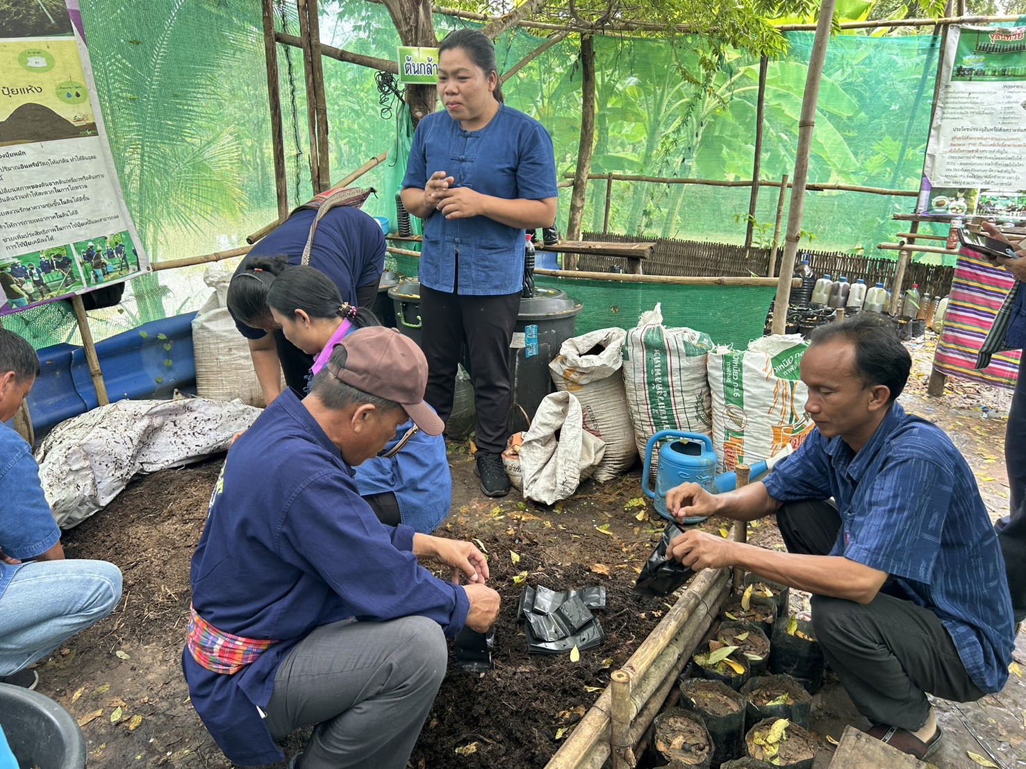 จังหวัดขอนแก่น : ดำเนินโครงการส่งเสริมและสนับสนุนกิจกรรมอนุรักษ์พันธุกรรมพืช ตามโครงการอนุรักษ์พันธุกรรมพืชอันเนื่องมาจากพระราชดำริ สมเด็จพระเทพรัตนราชสุดาฯ สยามบรมราชกุมารี (อพ.สธ.)