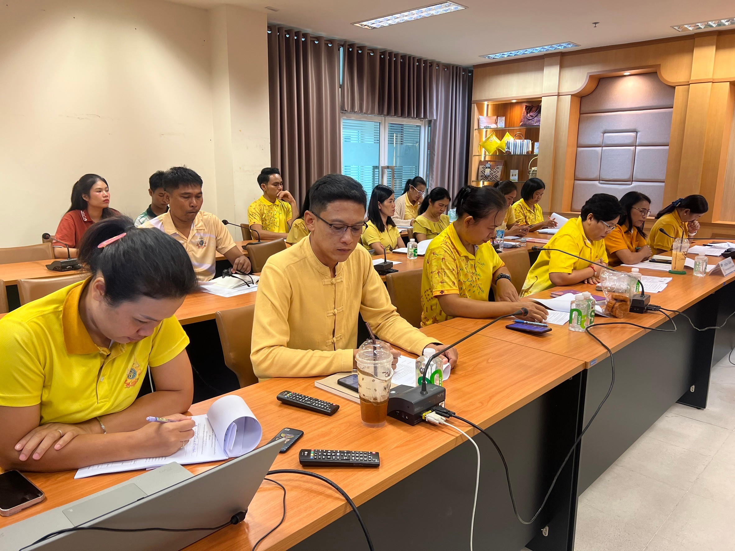พช.ขอนแก่น : ประชุมคณะกรรมการคัดเลือกอาสาพัฒนา (อสพ.) รุ่นที่ 76