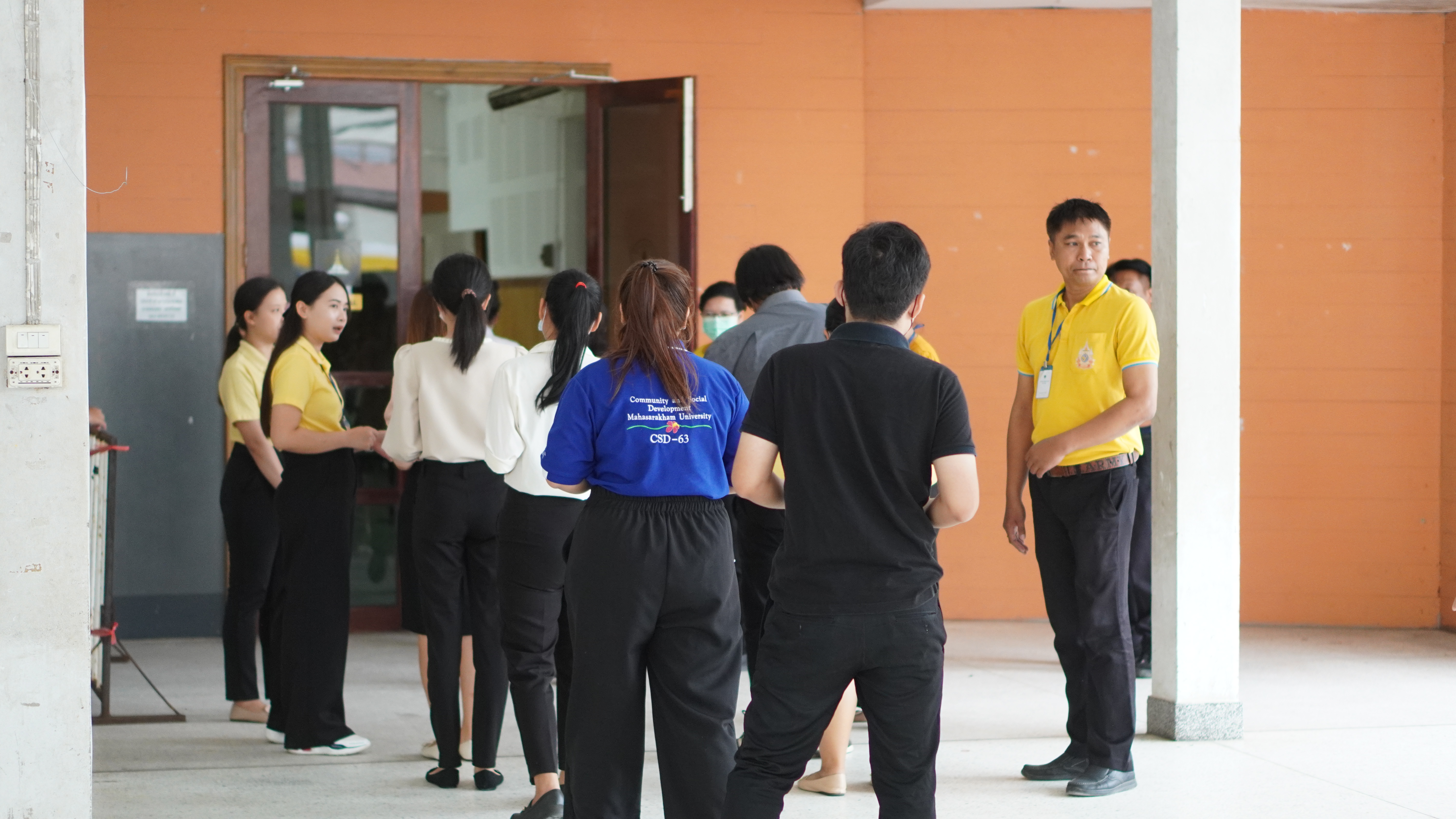 พช.ขอนแก่น : จัดสอบเพื่อวัดความรู้ความสามารถที่ใช้เฉพาะตำแหน่ง ในการสอบคัดเลือกบุคคลเพื่อแต่งตั้งเป็นอาสาพัฒนา (อสพ.) รุ่นที่ 76 ณ อาคารศาลาประชาคม จังหวัดขอนแก่น