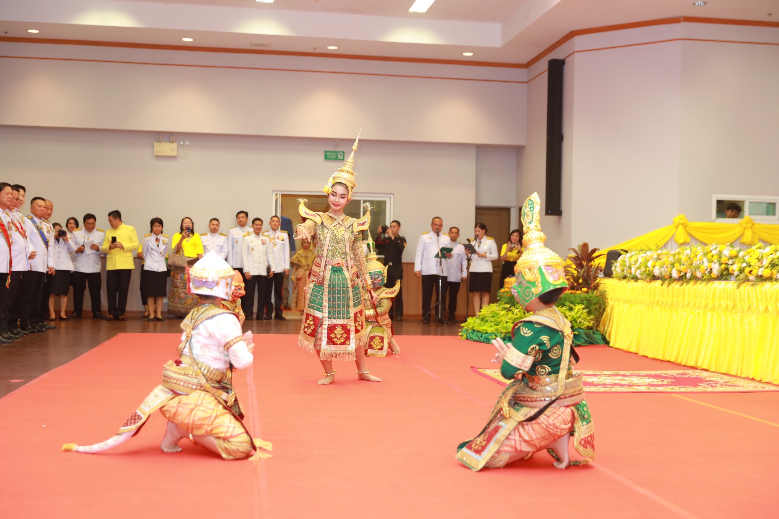 จังหวัดขอนแก่น : จัดงานสโมสรสันนิบาต เฉลิมพระเกียรติพระบาทสมเด็จพระเจ้าอยู่หัว เนื่องในโอกาสพระราชพิธีมหามงคลเฉลิมพระชนมพรรษา 6 รอบ 28 กรกฎาคม 2567
