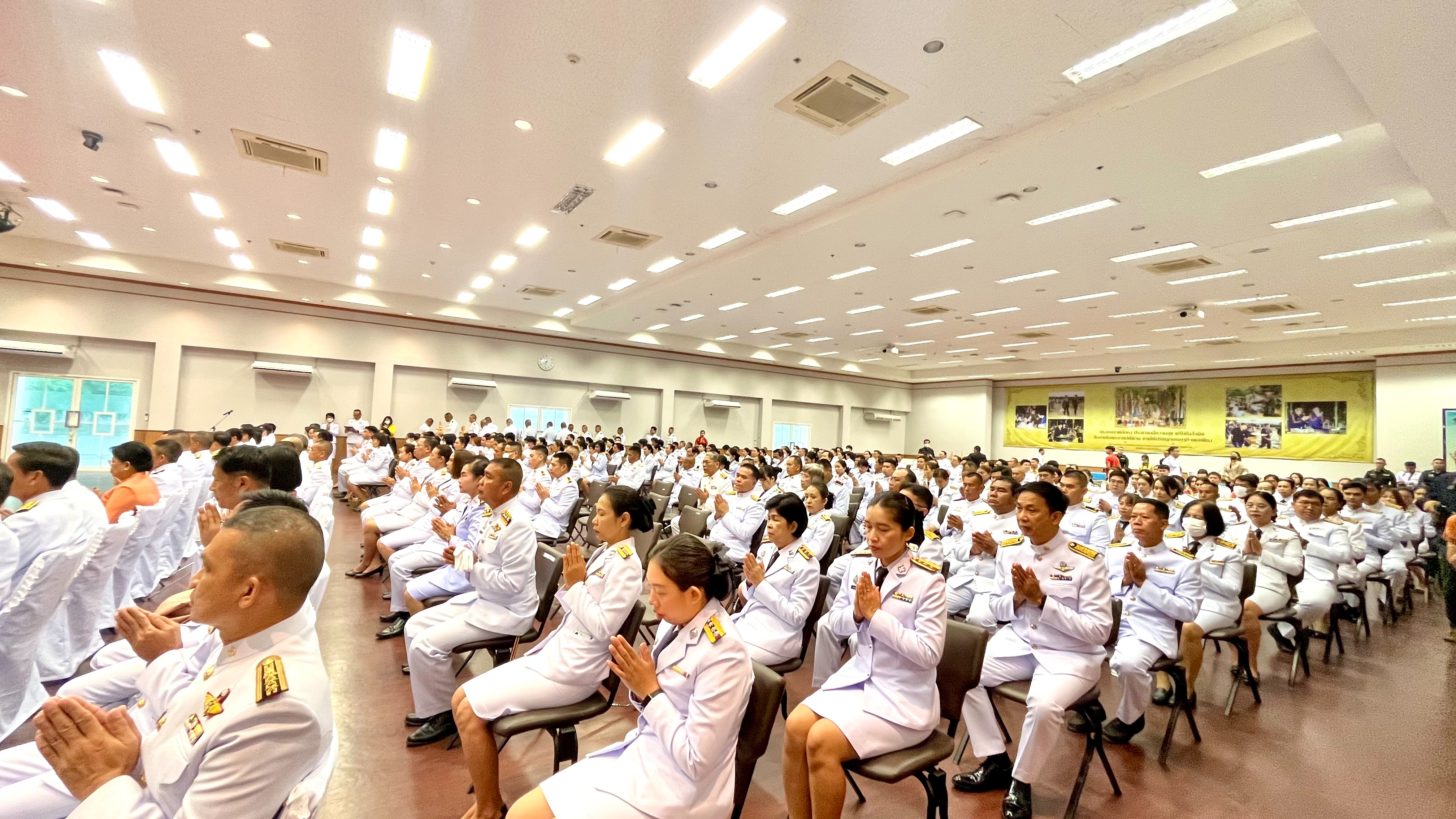 จังหวัดขอนแก่น : จัดพิธีเจริญพระพุทธมนต์ถวายพระพรชัยมงคล และทำบุญตักบาตรถวายพระกุศล เนื่องในโอกาสวันคล้ายวันประสูติ สมเด็จพระเจ้าน้องนางเธอเจ้าฟ้าจุฬาภรณวลัยลักษณ์อัครราชกุมารี กรมพระศรีสวางควัฒนวรขัตติยราชนารี 4 กรกฎาคม 2567