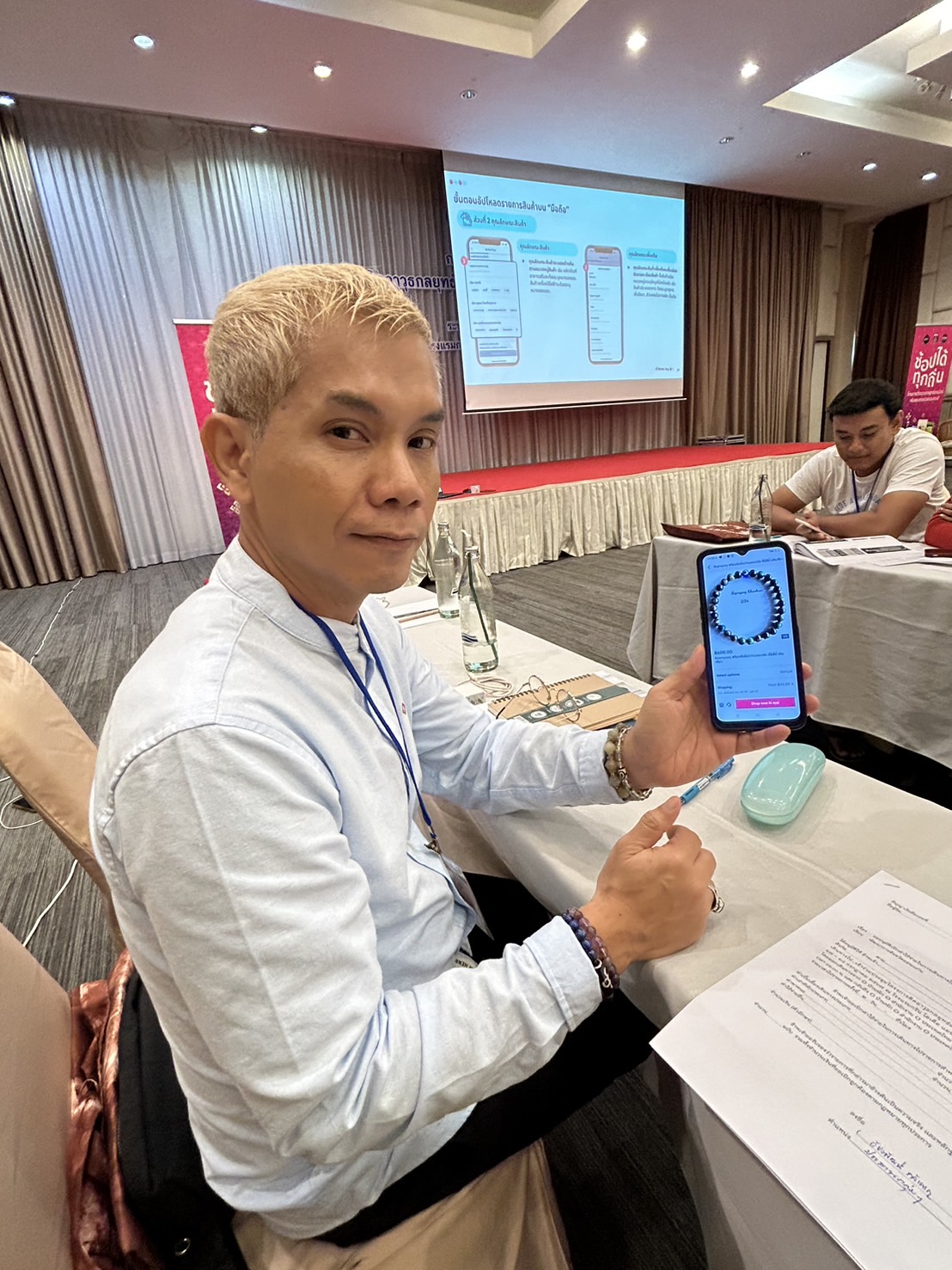 พช.ขอนแก่น : กรมการพัฒนาชุมชน ดำเนินโครงการประชุมเชิงปฏิบัติการติดอาวุธกลยุทธ์ออนไลน์ เพื่อเพิ่มยอดขายด้วยคอนเทนต์ จุดดำเนินการที่ 5 ระหว่างวันที่ 17-18 กรกฎาคม 2567 ณ โรงแรมกรีน โฮเต็ล แอนด์ รีสอร์ท อำเภอเมืองขอนแก่น จังหวัดขอนแก่น