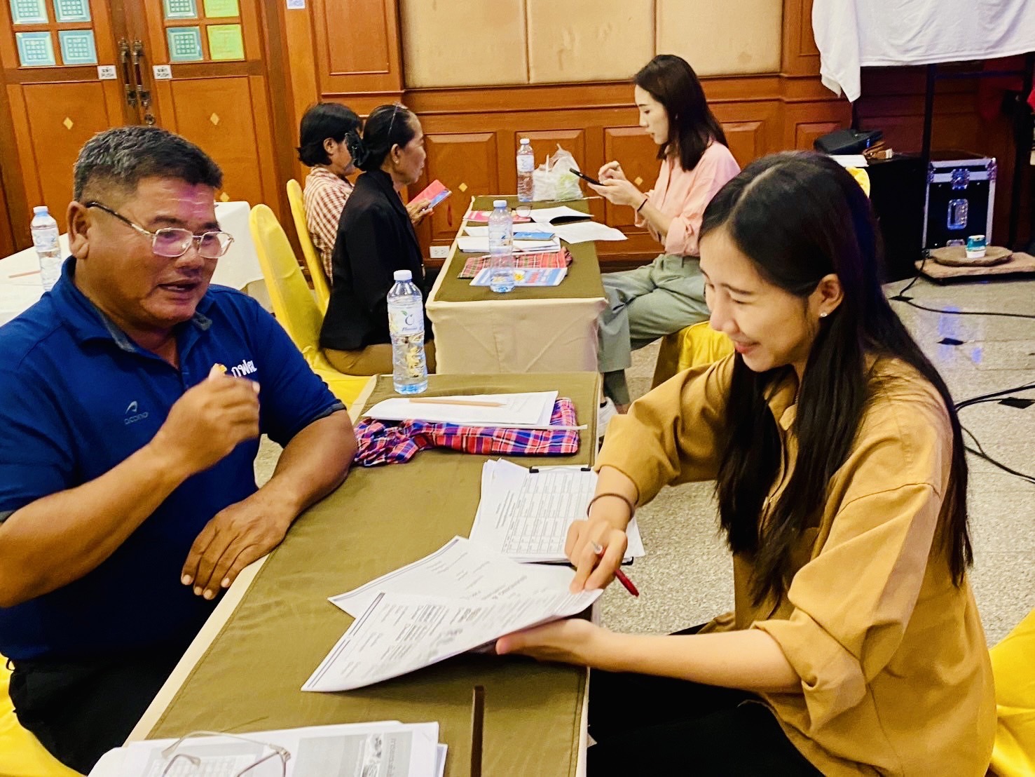 จังหวัดขอนแก่น : ดำเนินโครงการประชุมเชิงปฏิบัติการส่งเสริมการสร้างรายได้จากกิจการอาหารปลอดภัยระดับจังหวัด ประจำปีงบประมาณ พ.ศ. 2567 ระหว่างวันที่ 11 –12 กรกฎาคม 2567 ณ ห้องอัพทาวน์ โรงแรมขอนแก่นโฮเต็ล ตำบลในเมือง อำเภอเมืองขอนแก่น จังหวัดขอนแก่น