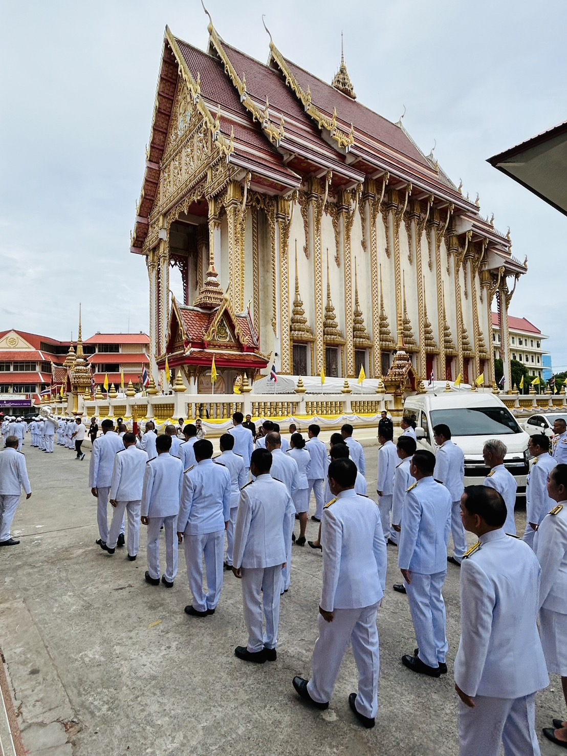 จังหวัดขอนแก่น : จัดพิธีถวายเทียนพรรษาพระราชทาน และผ้าอาบน้ำฝนพระราชทาน ประจำปี 2567