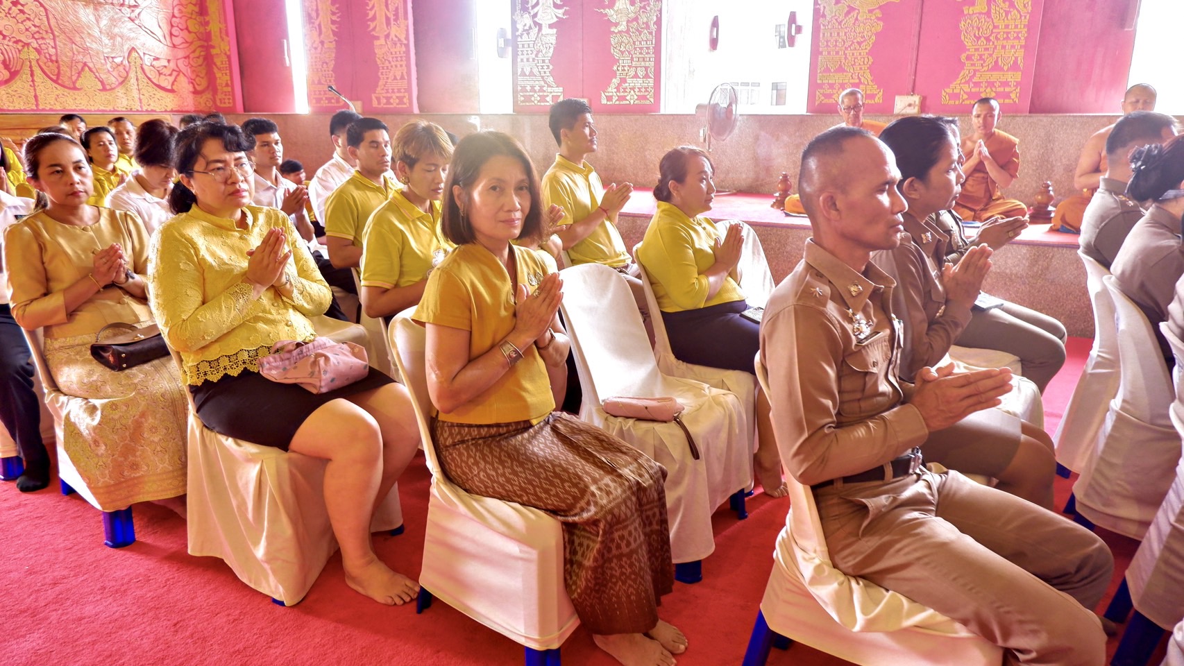 พช. ขอนแก่น ร่วมพิธีเจริญพระพุทธมนต์ฯเพื่อถวายเป็นพระราชกุศล เนื่องในโอกาสวันเฉลิมพระชนมพรรษาของพระบาทสมเด็จพระเจ้าอยู่หัว และพระบรมวงศานุวงศ์ ประจำปี พ.ศ. 2567