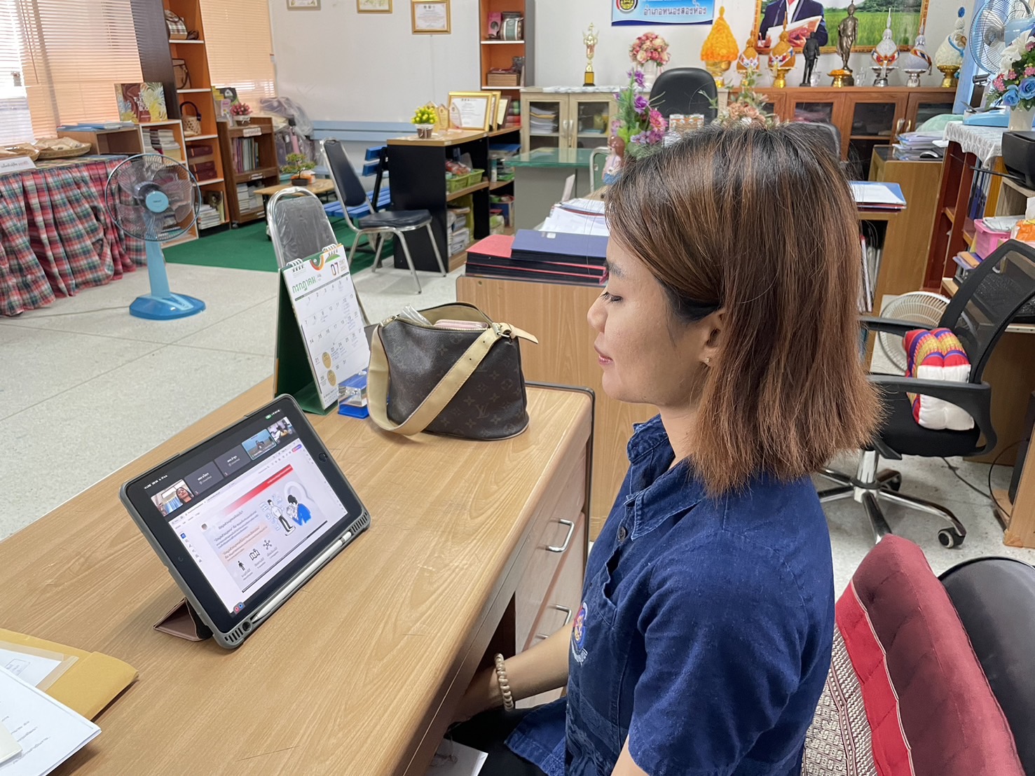 พช.ขอนแก่น : ร่วมอบรมการอบรมหลักสูตร Personal Data Protection Act (PDPA) ระราชบัญญัติคุ้มครองข้อมูลส่วนบุคคล 2567 ผ่านระบบ Web Conference โปรแกรม Cisco WebEx Meeting และ ทีวี พช.