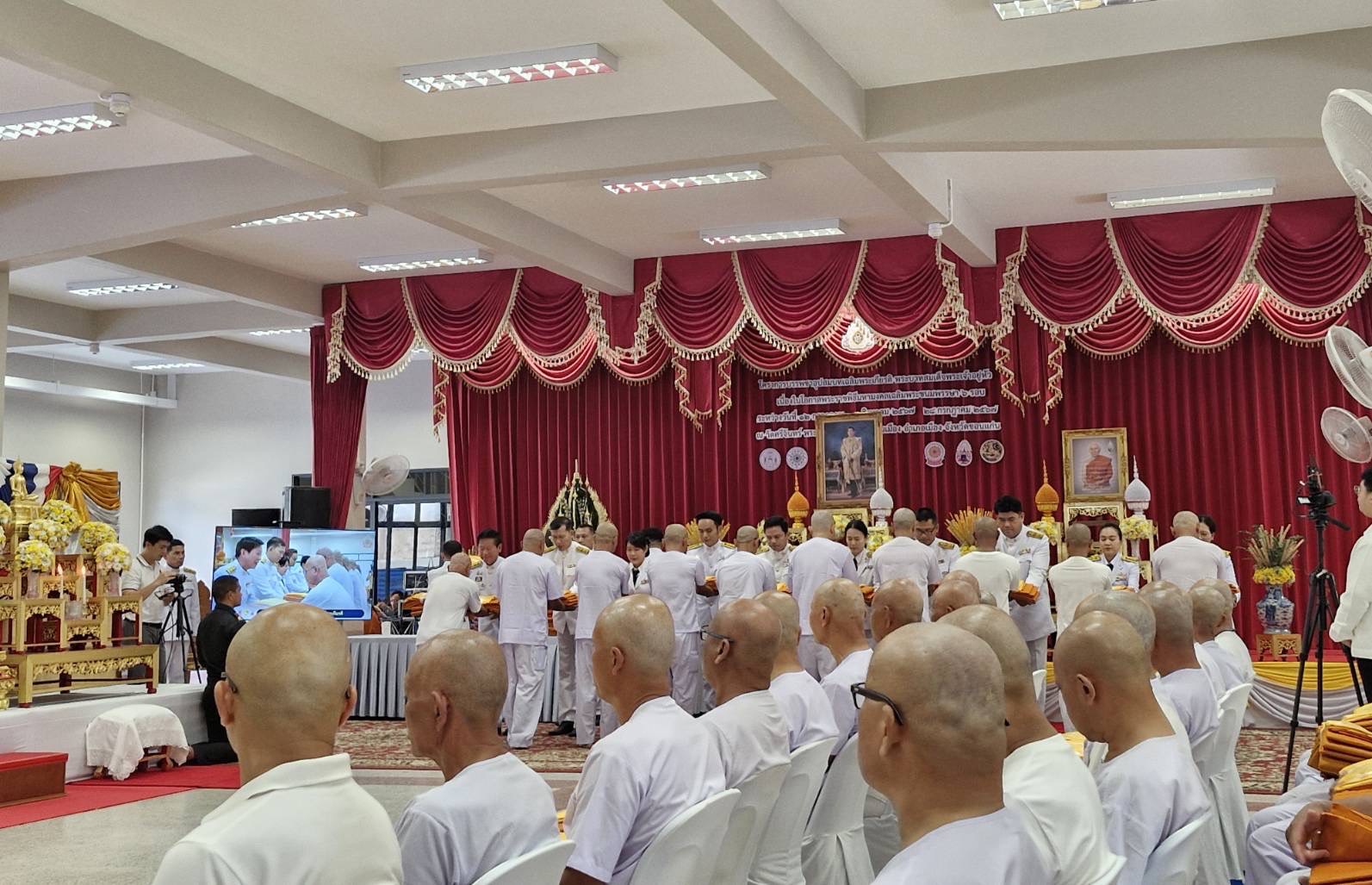 พช. ขอนแก่น ร่วมพิธีบรรพชาอุปสมบทเฉลิมพระเกียรติพระบาทสมเด็จพระเจ้าอยู่หัว เนื่องในโอกาสพระราชพิธีมหามงคลเฉลิมพระชนมพรรษา 6 รอบ 28 กรกฎาคม 2567