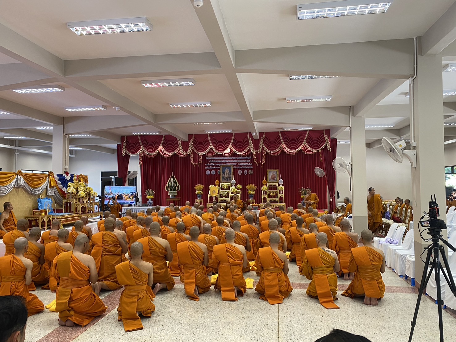 พช. ขอนแก่น ร่วมพิธีบรรพชาอุปสมบทเฉลิมพระเกียรติพระบาทสมเด็จพระเจ้าอยู่หัว เนื่องในโอกาสพระราชพิธีมหามงคลเฉลิมพระชนมพรรษา 6 รอบ 28 กรกฎาคม 2567