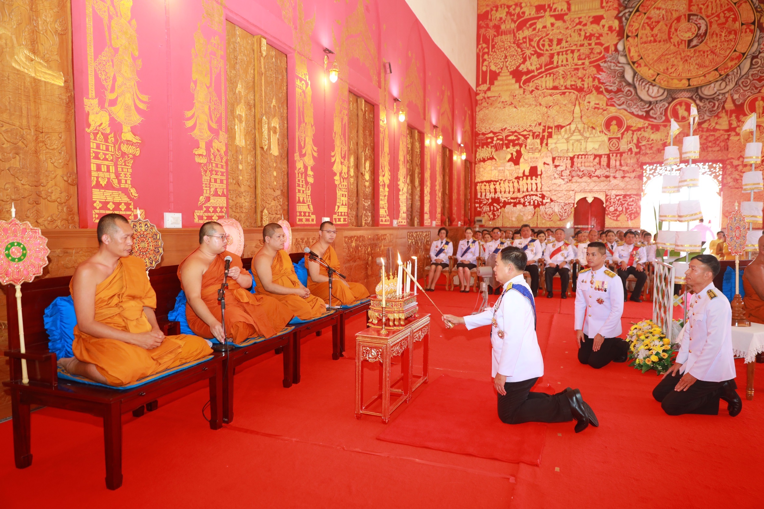 จังหวัดขอนแก่น : ประกอบพิธีเสกน้ำพระพุทธมนต์ศักดิ์สิทธิ์ เนื่องในโอกาสพระราชพิธีมหามงคลเฉลิมพระชนมพรรษา 6 รอบ 28 กรกฎาคม 2567 ณ อุโบสถ วัดธาตุพระอารามหลวง อำเภอเมืองขอนแก่น