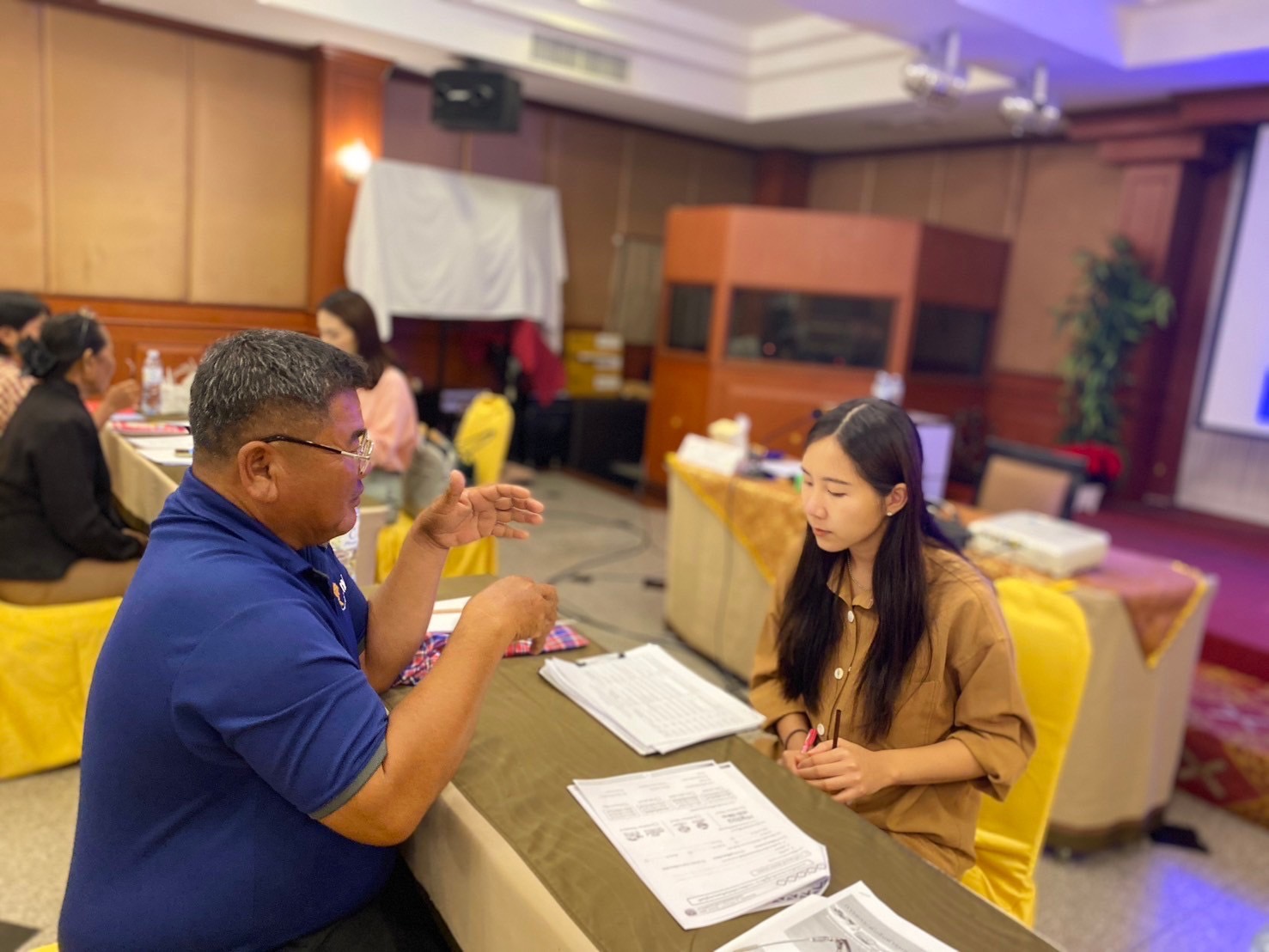 จังหวัดขอนแก่น : ดำเนินโครงการประชุมเชิงปฏิบัติการส่งเสริมการสร้างรายได้จากกิจการอาหารปลอดภัยระดับจังหวัด ประจำปีงบประมาณ พ.ศ. 2567 ระหว่างวันที่ 11 –12 กรกฎาคม 2567 ณ ห้องอัพทาวน์ โรงแรมขอนแก่นโฮเต็ล ตำบลในเมือง อำเภอเมืองขอนแก่น จังหวัดขอนแก่น