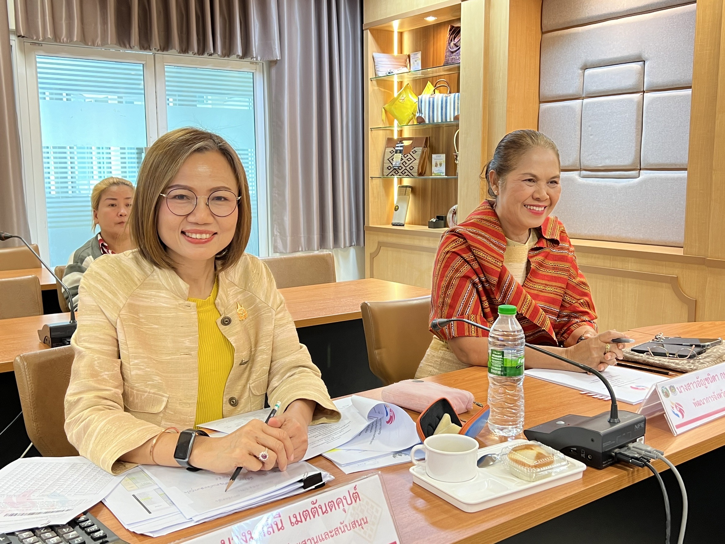 จังหวัดขอนแก่น : ประชุมคณะอนุกรรมการบริหารกองทุนพัฒนาบทบาทสตรีจังหวัด (อกส.จ.) จังหวัดขอนแก่น ครั้งที่ 8/2567