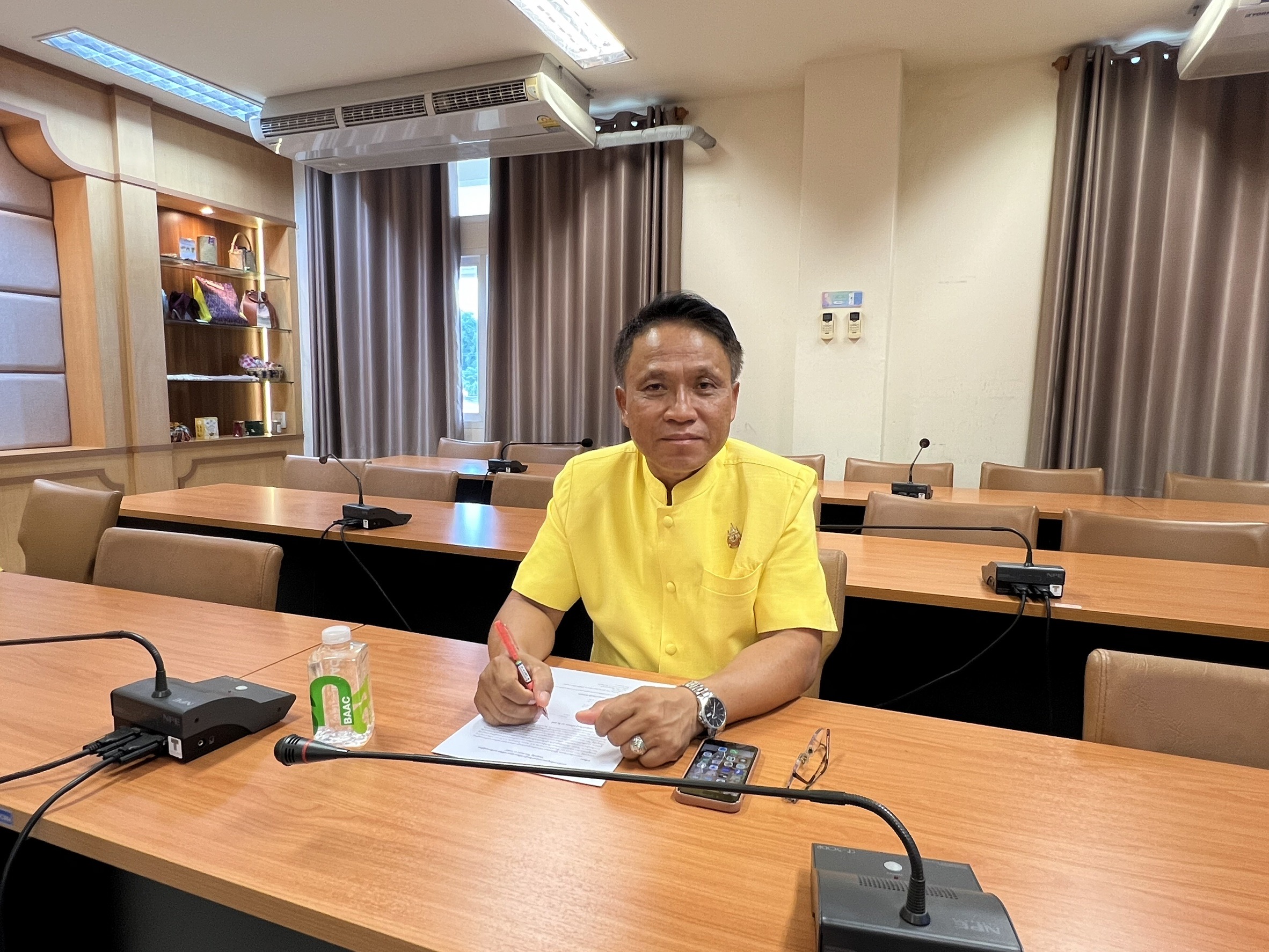 พช.ขอนแก่น : ร่วมประชุมชี้แจงแบบสำรวจข้อมูลศูนย์เรียนรู้การพัฒนาคุณภาพชีวิตตามหลักทฤษฎีใหม่ ประยุกต์สู่ “โคก หนอง นา” ผ่านระบบวิดีทัศน์ทางไกล (Conference)