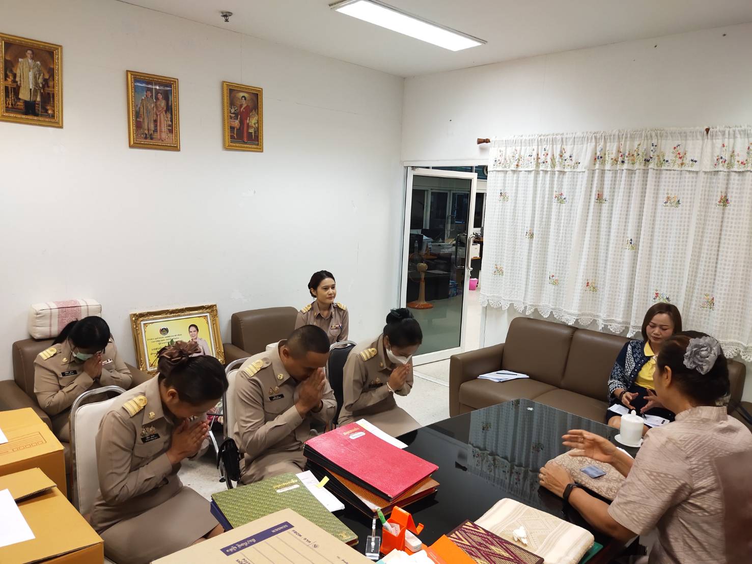 พช.ขอนแก่น : พัฒนาการจังหวัดขอนแก่น พบปะและให้โอวาทแก่ข้าราชการมาปฏิบัติหน้าที่ตามตำแหน่ง(บรรจุและแต่งตั้ง) ในสังกัดสำนักงานพัฒนาชุมชนจังหวัดขอนแก่น