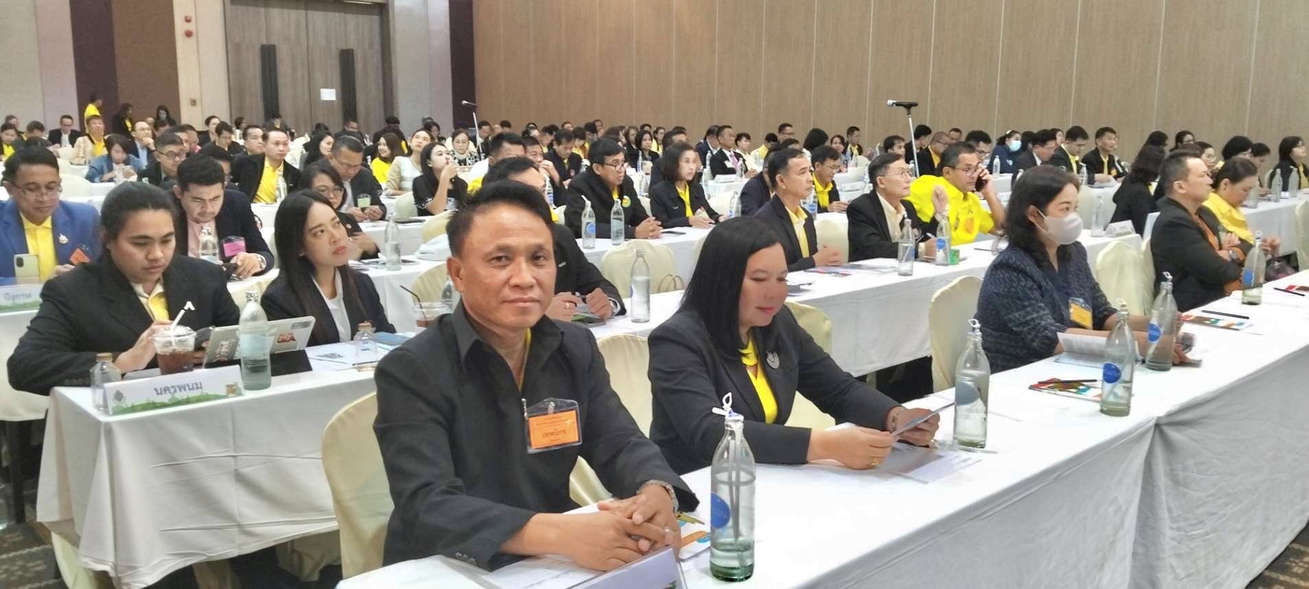 พช.ขอนแก่น : ร่วมโครงการบูรณาการความร่วมมือของทุกภาคส่วนกิจกรรมประชุมเชิงปฏิบัติการเพิ่มประสิทธิภาพเครือข่ายพลเมืองคุณภาพ รุ่นที่ 3
