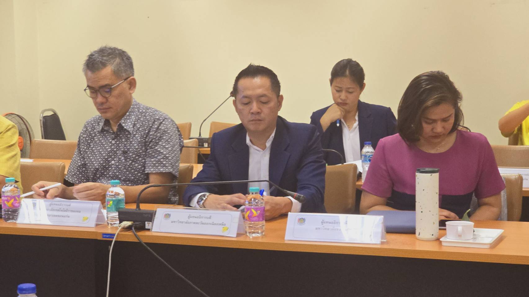 พช.ขอนแก่น : ประชุมคณะทำงานสนับสนุนการขับเคลื่อนการพัฒนาเศรษฐกิจฐานรากและประชารัฐ จังหวัดขอนแก่น ครั้งที่ 1/2567