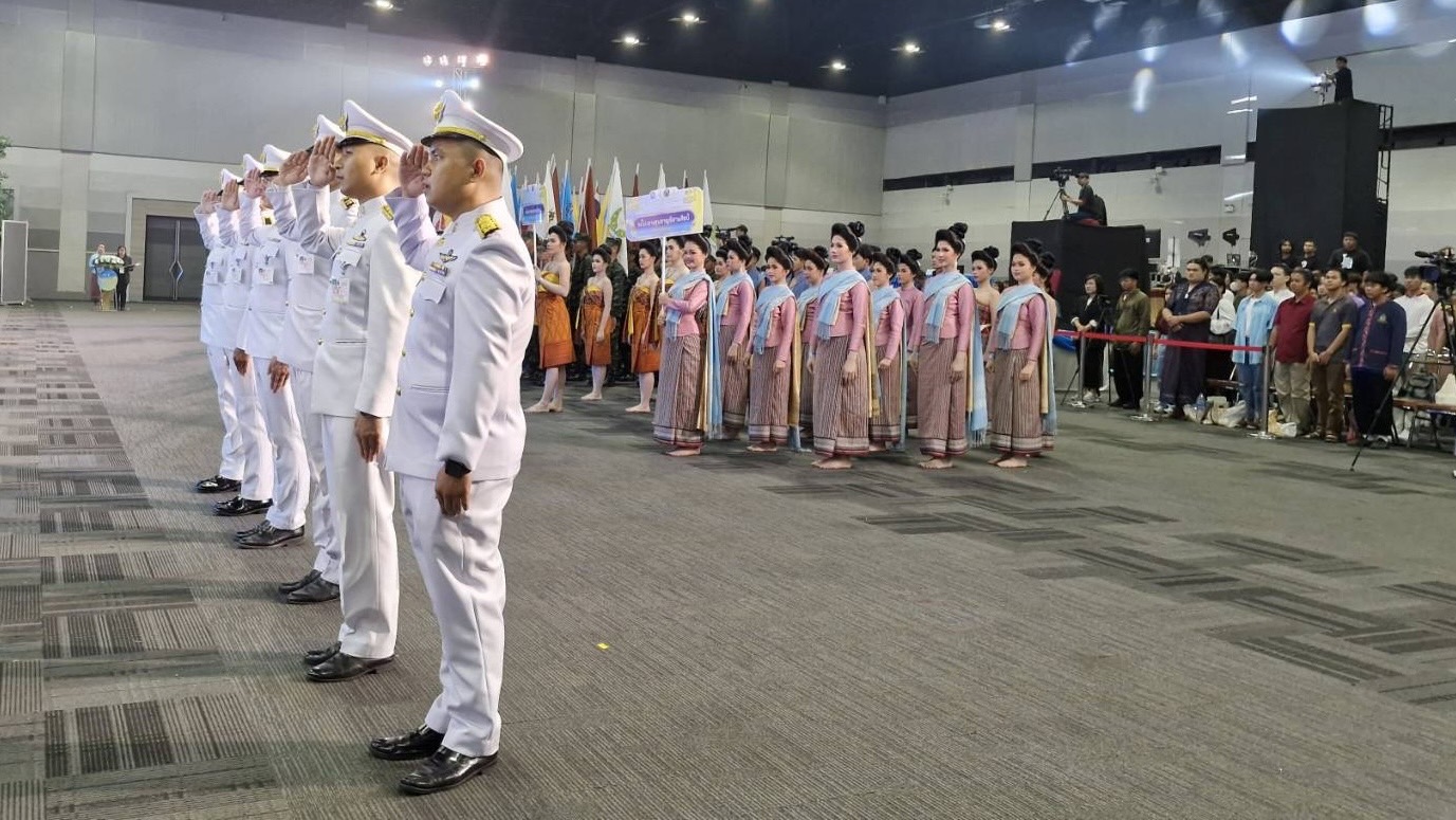 พช.ขอนแก่น : ร่วมเป็นเกียรติการประกวดดนตรีพื้นบ้านวงโปงลางชิงถ้วยพระราชทานสมเด็จพระนางเจ้าสิริกิติ์ พระบรมราชินีนาถ พระบรมราชชนนีพันปีหลวง งานมหากรรมภูมิปัญญานันทนาการท้องถิ่นอีสาน ประจำปี พ.ศ. 2567