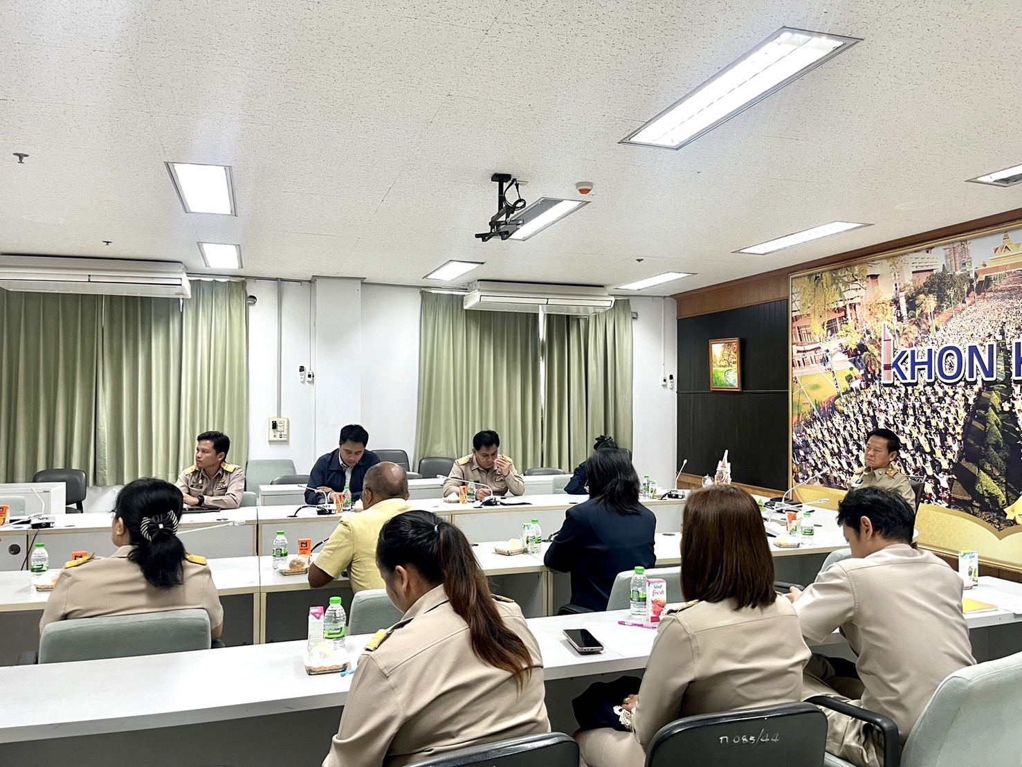 พช. ขอนแก่น ร่วมรับฟังการบรรยายในโครงการเพิ่มพูนองค์ความรู้เพื่อสนับสนุนการขยายผลการพัฒนาพื้นที่ ตามแนวพระราชดำริ และหลักปรัชญาของเศรษฐกิจพอเพียง ประจำปีงบประมาณ พ.ศ. 2567