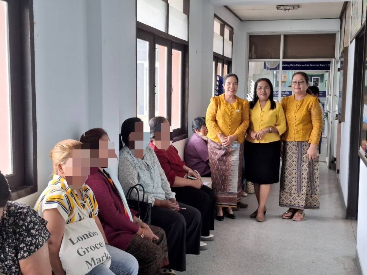 พช.ขอนแก่น : ลงพื้นที่ติดตามสนับสนุนการดำเนินงาน การบริหารจัดการหนี้ค้างชำระกองทุนพัฒนาบทบาทสตรี