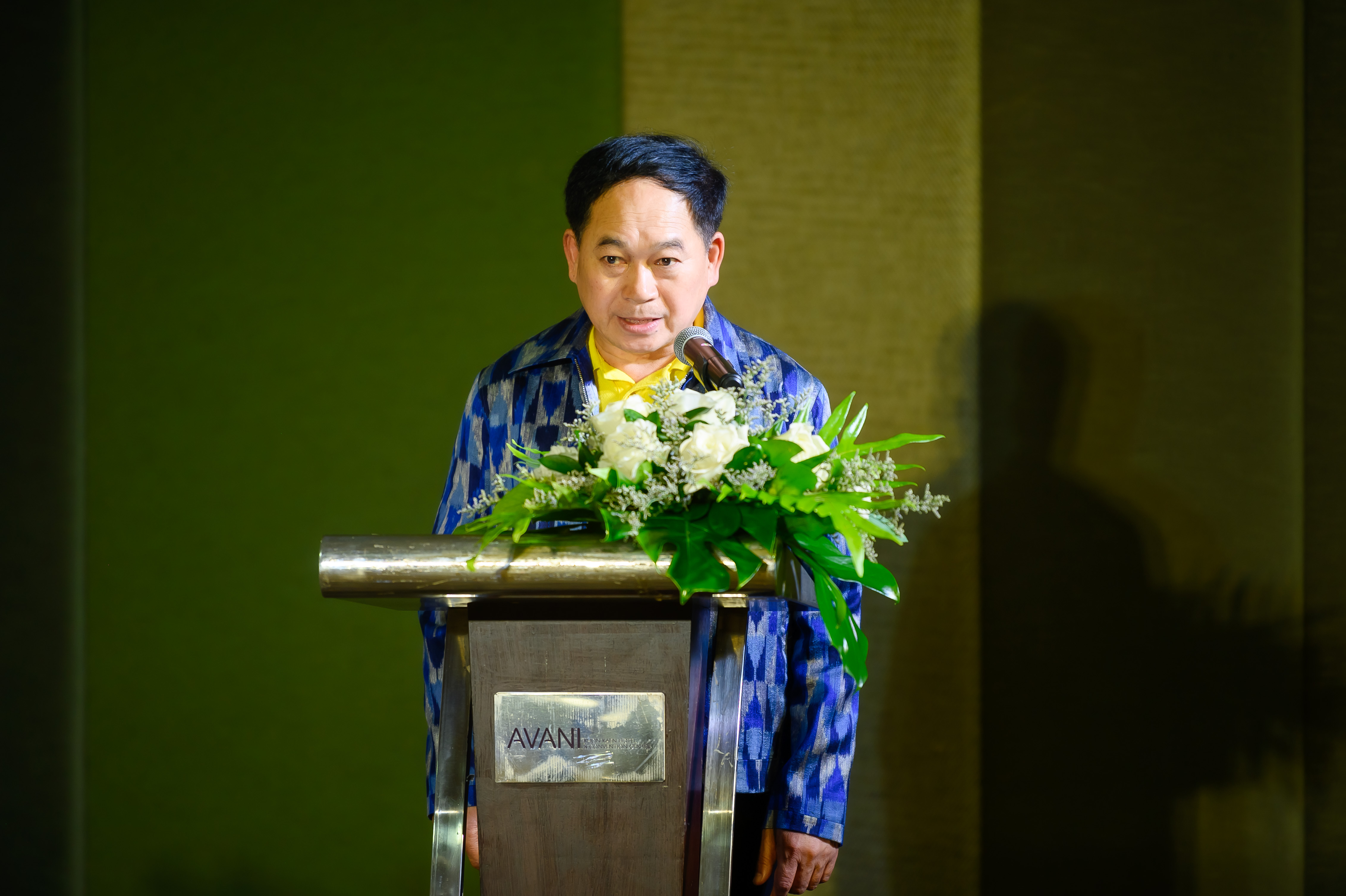 จังหวัดขอนแก่น : มหาดไทย สนองแนวพระดำริ “ผ้าไทยใส่ให้สนุก” ในสมเด็จพระเจ้าลูกเธอ เจ้าฟ้าสิริวัณณวรีฯ เปิดการประชุมเชิงปฏิบัติการสร้างการรับรู้และเผยแพร่พระอัจฉริยภาพทางด้านการยกระดับและพัฒนามรดกภูมิปัญญาผ้าและหัตถกรรมไทยตามพระดำริ สมเด็จพระเจ้าลูกเธอ เจ้าฟ้าสิริวัณณวรี นารีรัตนราชกัญญา ครั้งที่ 5