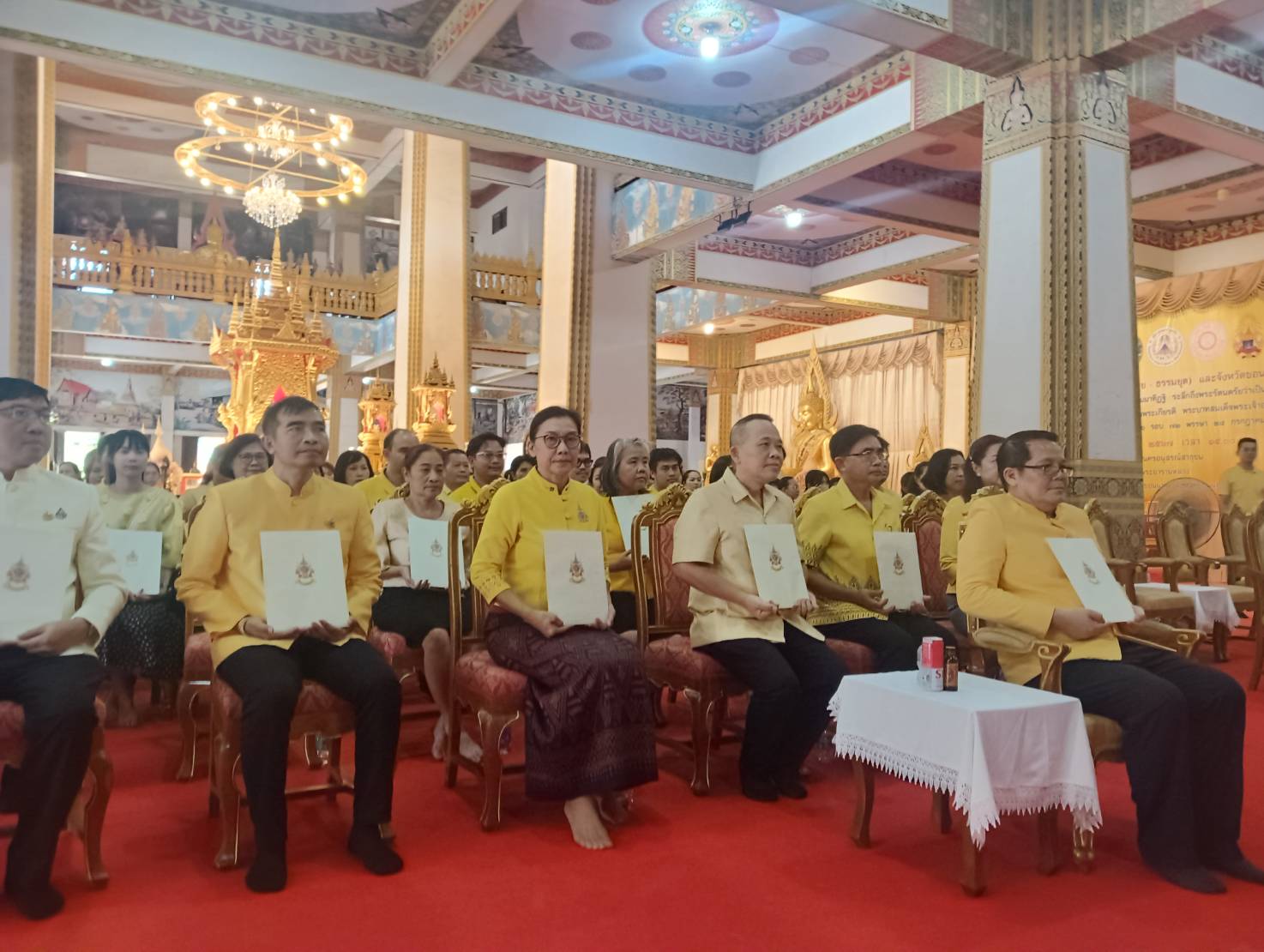 พช. ขอนแก่น ร่วมพิธีเจริญพระพุทธมนต์ฯ ถวายพระพรชัยมงคลแด่ พระบาทสมเด็จพระเจ้าอยู่หัว เนื่องในโอกาสวันเฉลิมพระชนมพรรษา 6 รอบ 28 กรกฎาคม 2567