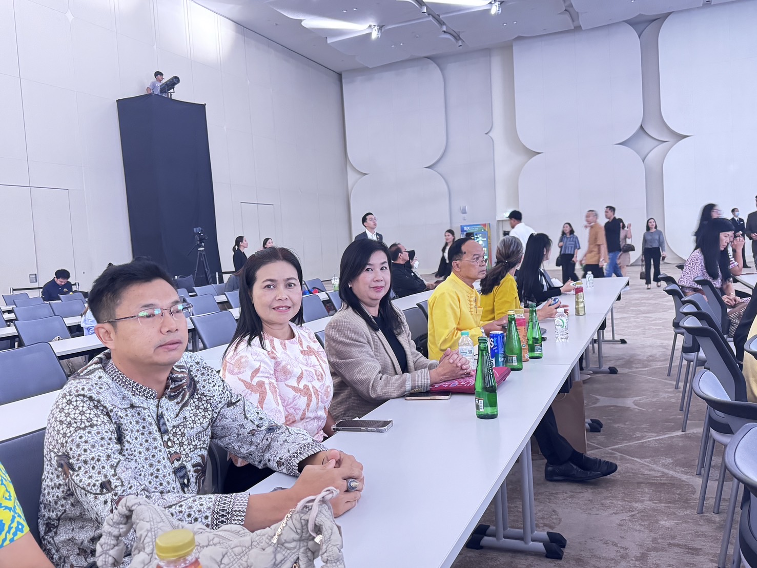 พช.ขอนแก่น : เข้าร่วมรับฟังการมอบนโยบายการพัฒนาเศรษฐกิจฐานราก