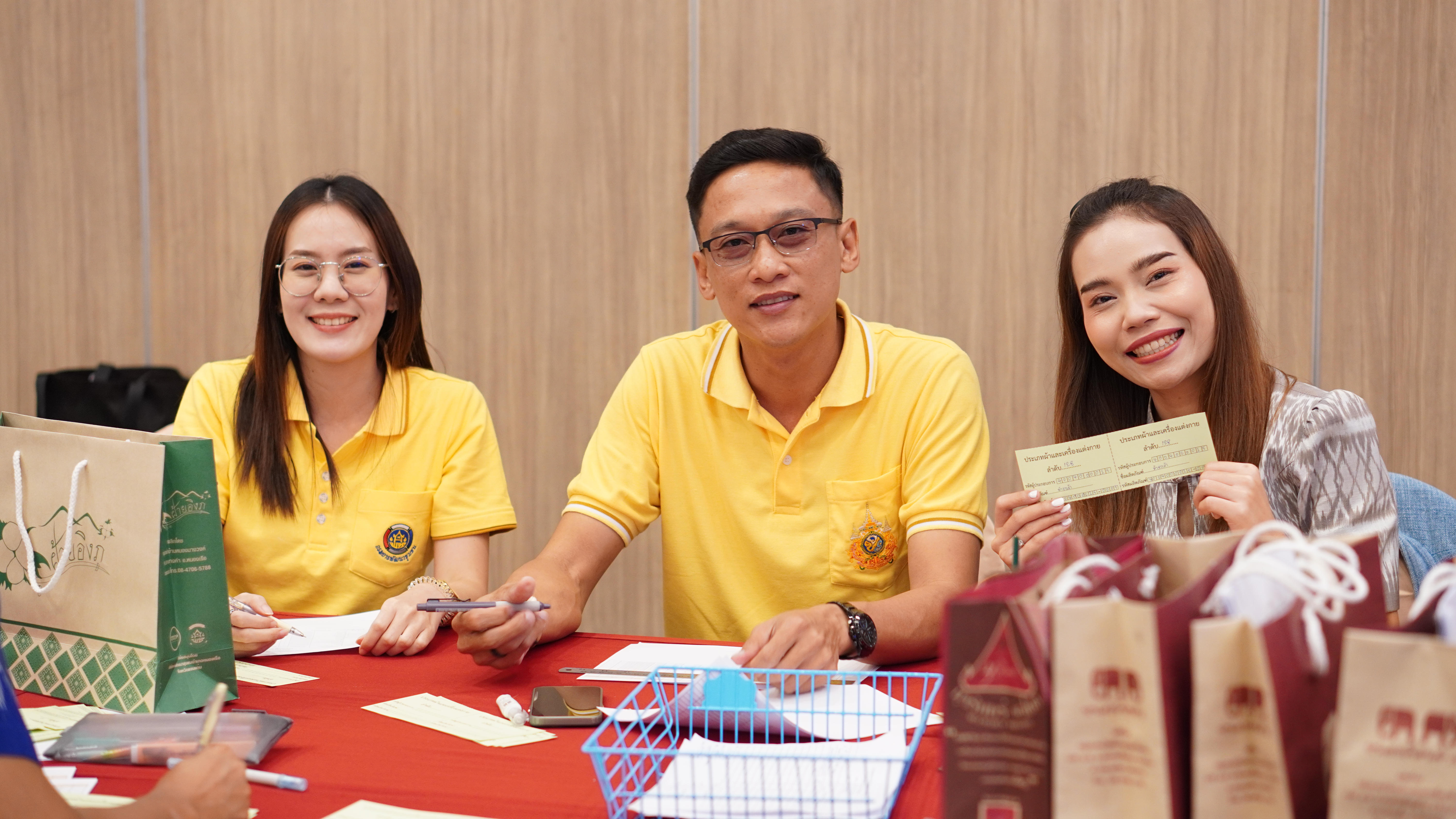 จังหวัดขอนแก่น : เตรียมความพร้อมลงทะเบียนคัดสรรสุดยอดหนึ่งตำบล หนึ่งผลิตภัณฑ์ไทย ปี พ.ศ.2567 (OTOP Product Champion: OPC)