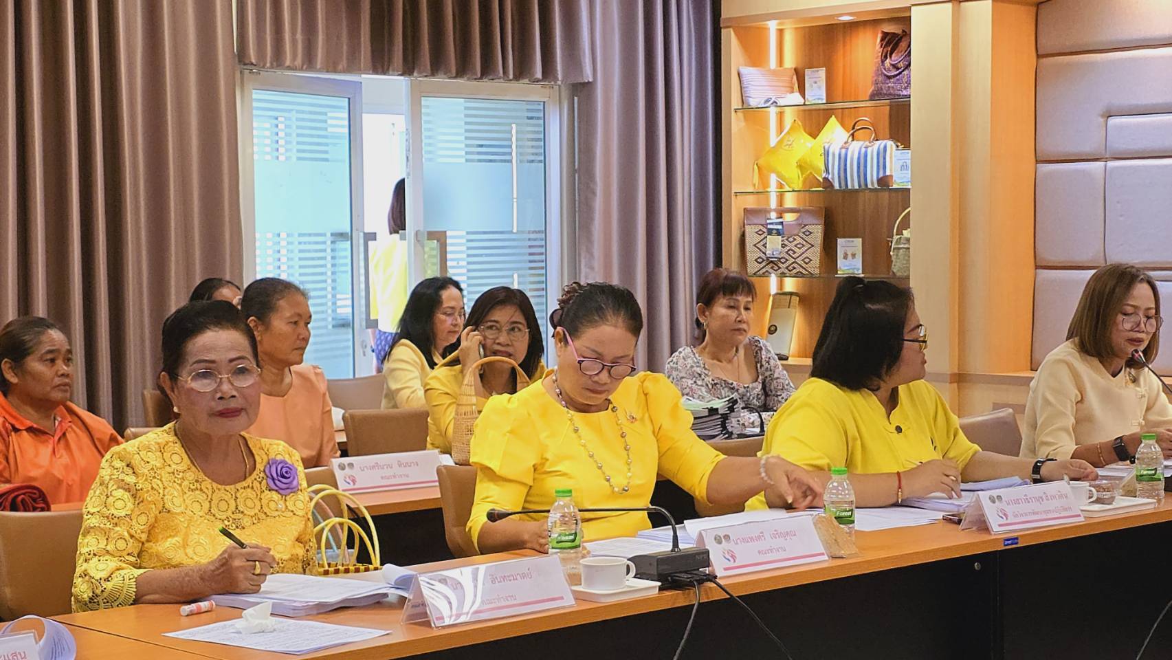 พช.ขอนแก่น : ประชุมคณะทำงานขับเคลื่อนกองทุนพัฒนาบทบาทสตรีจังหวัดขอนแก่น ครั้งที่ 8/2567